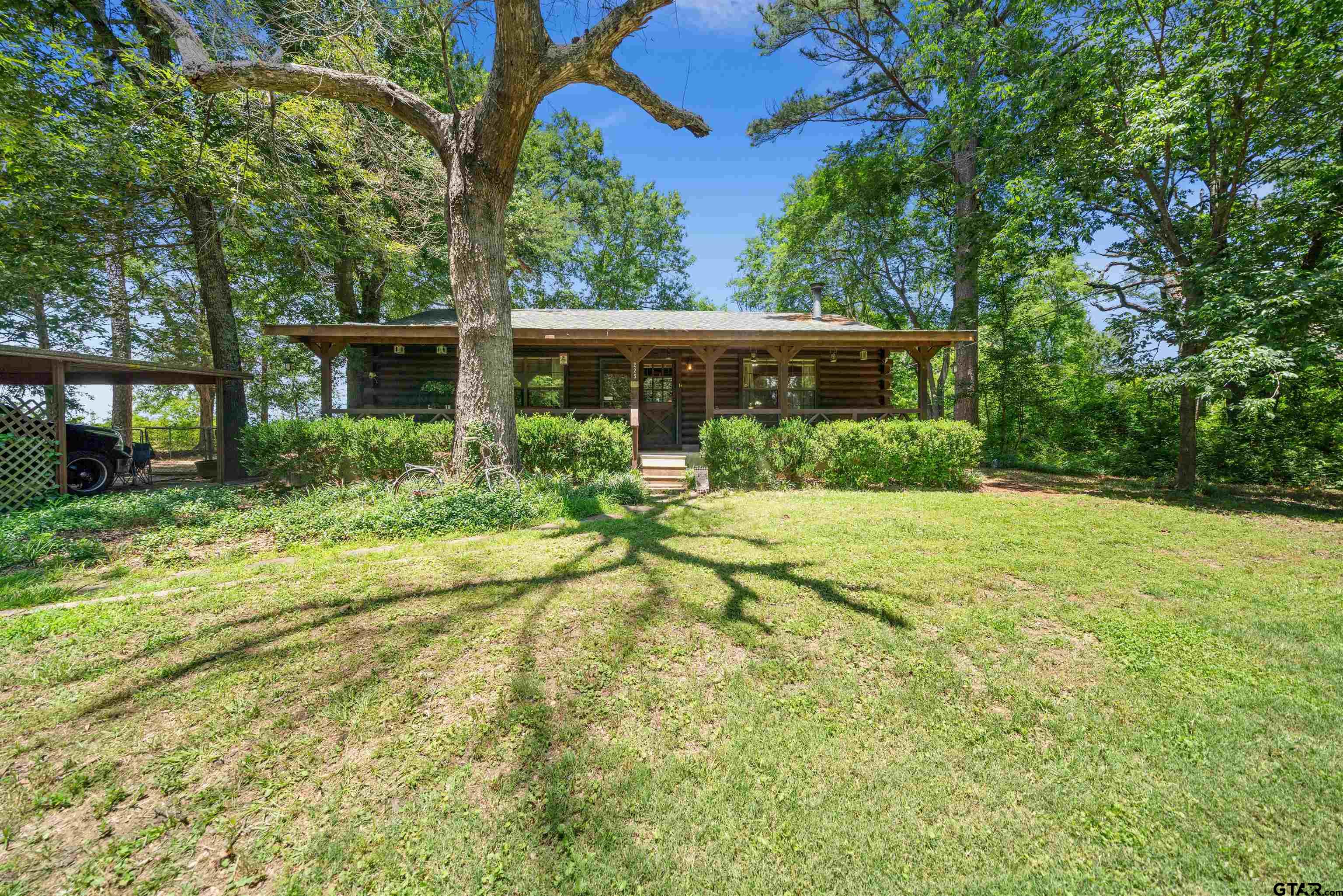 225 Springwood Cir