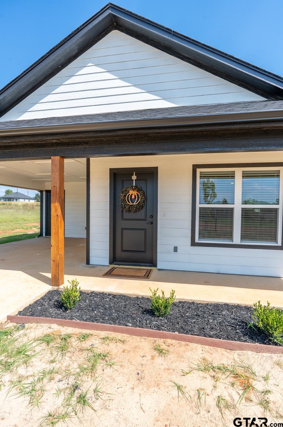 187 Red Bud Cir