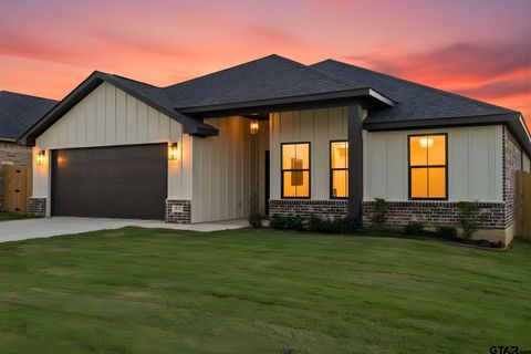 16517 Crossing Circle Lindale TX 75771