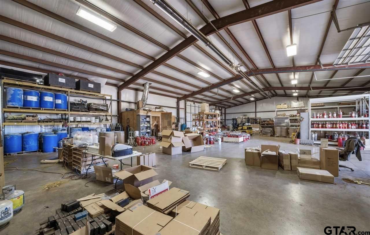1070 County Road 1135