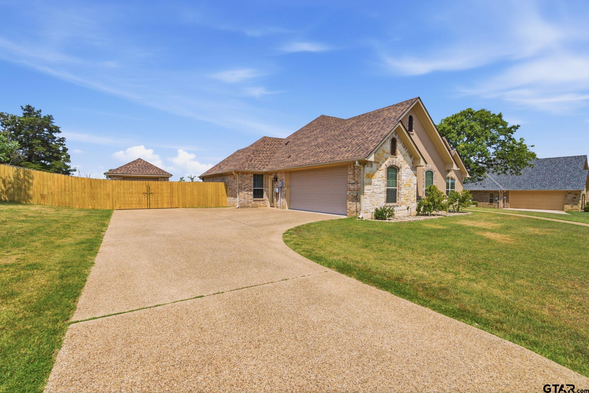 321 Katima Ln