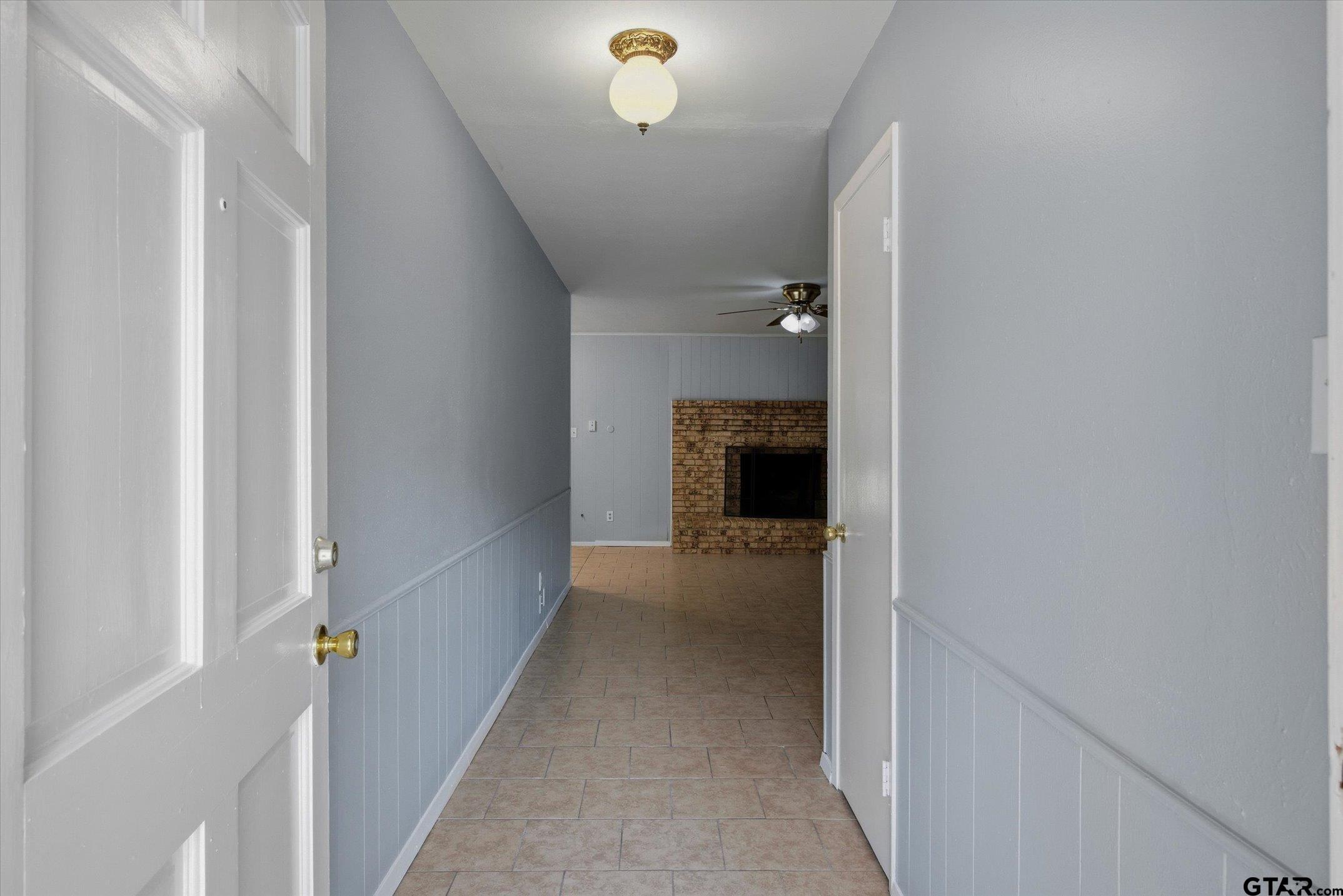 908 W State Highway 243