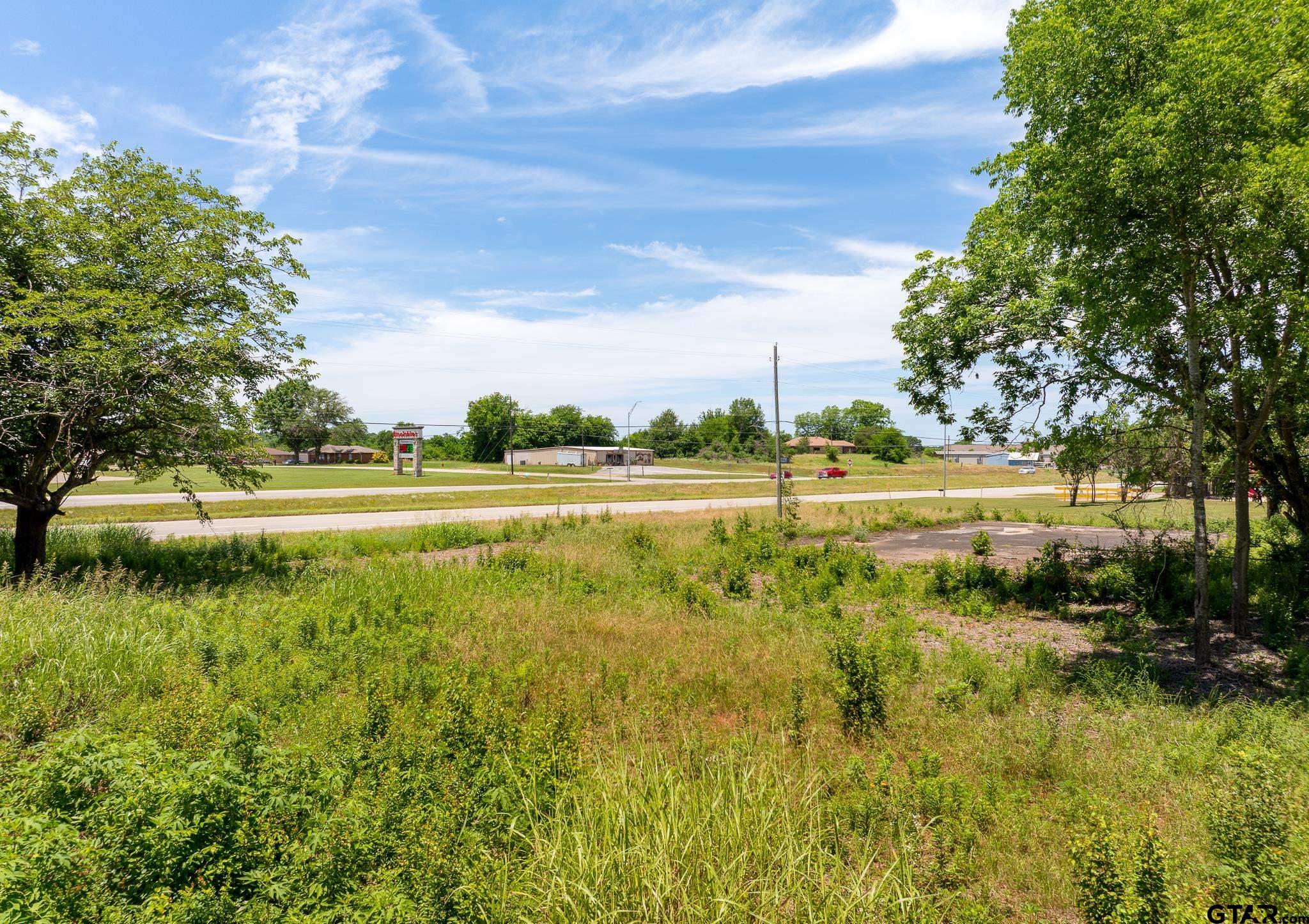 204 N Doctor M Roper Pkwy