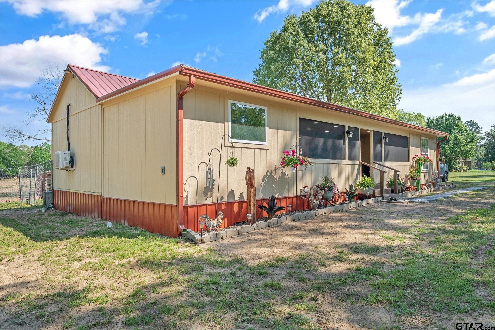 13277 St Hwy 135 N