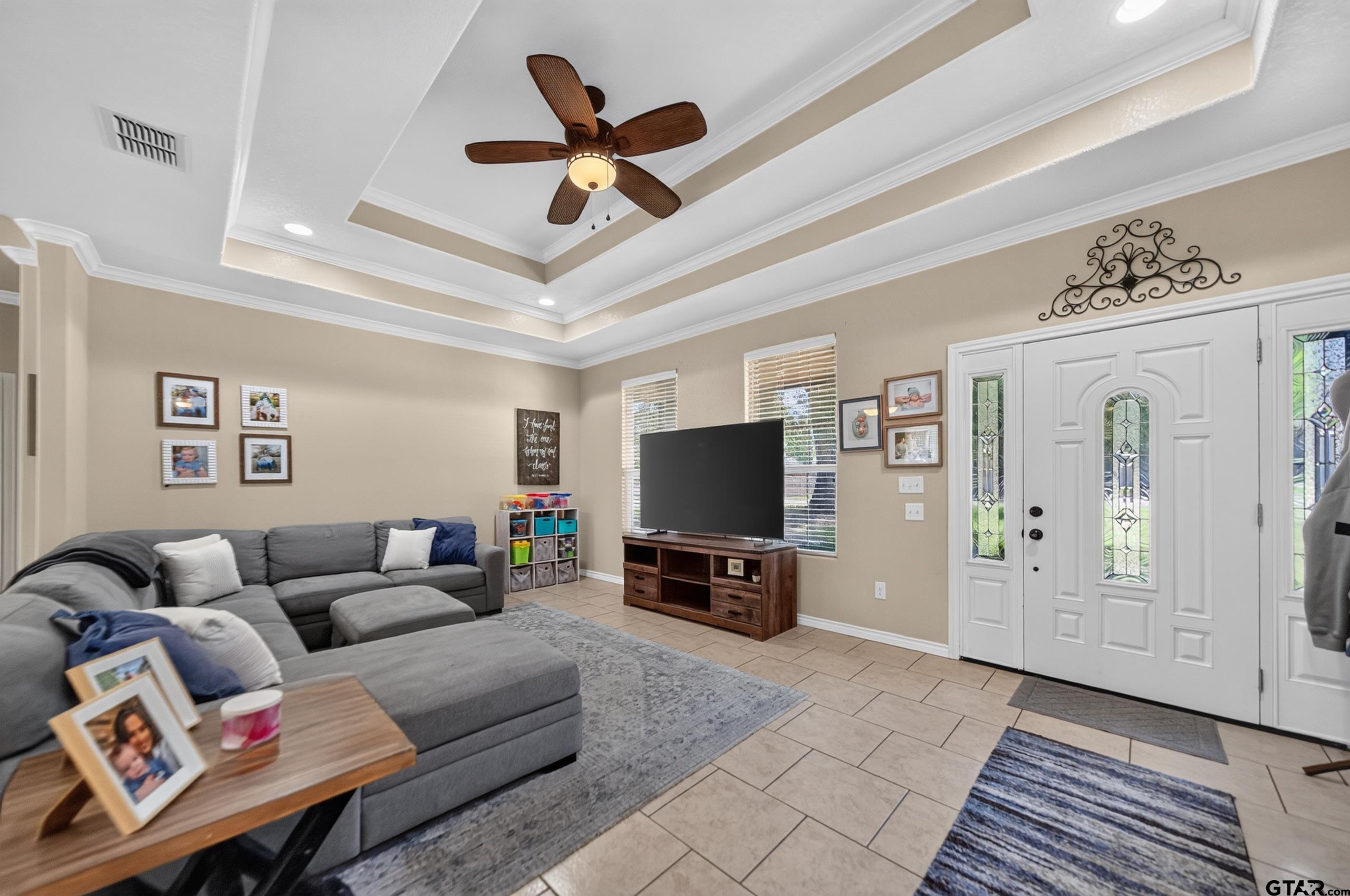 19110 PINEDALE CIRCLE