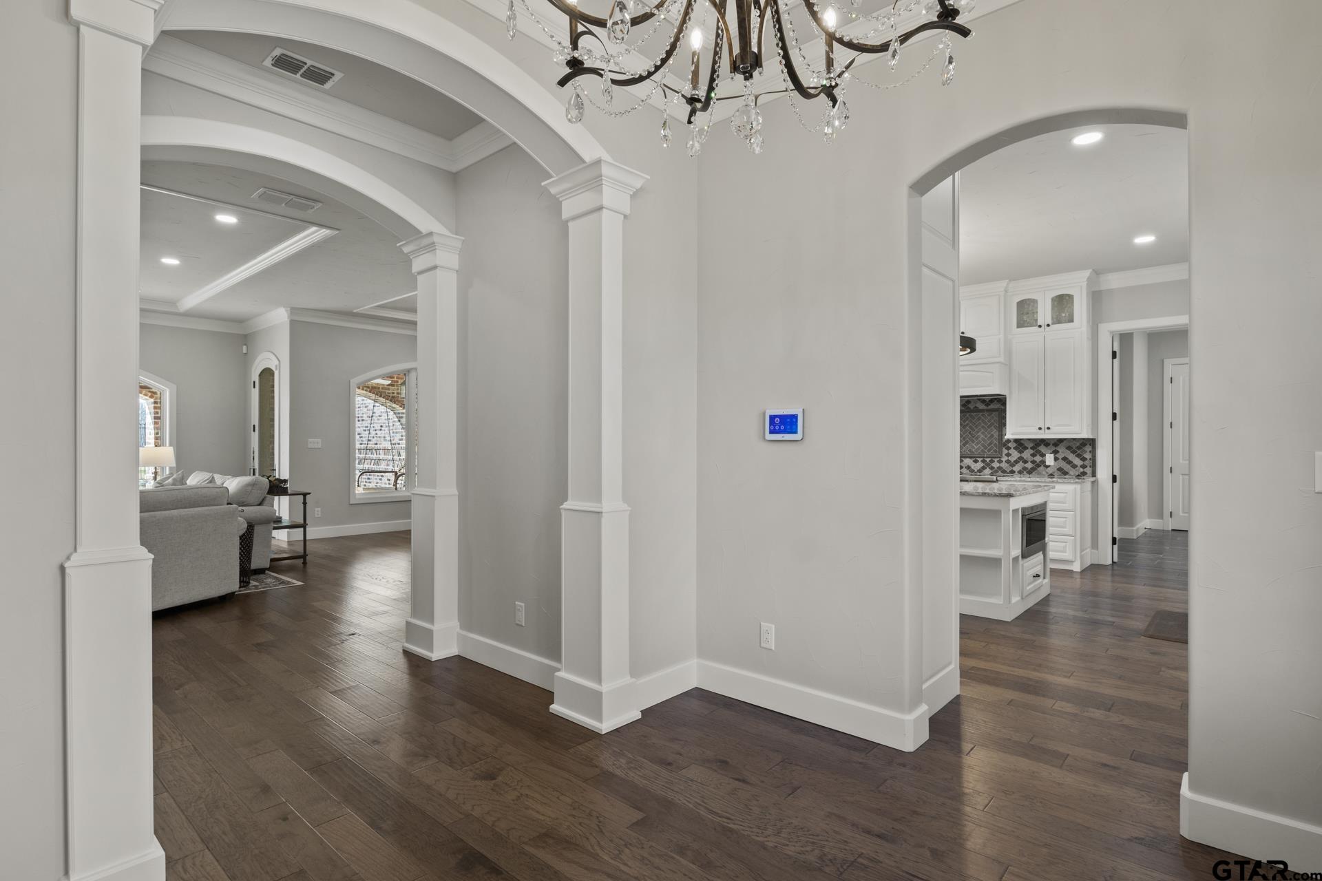 602 Greenhill Park