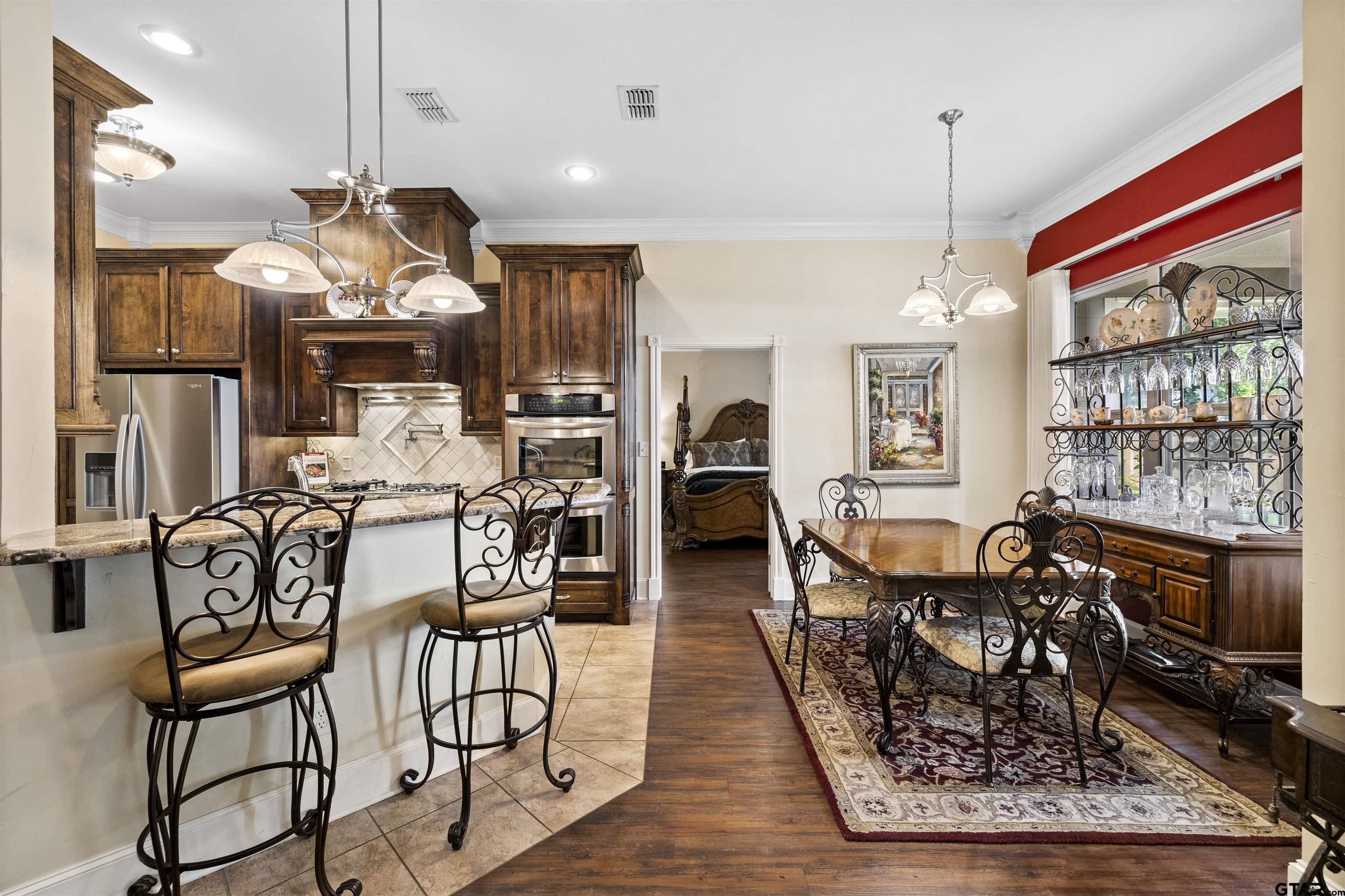 4789 Sunrise Dr.