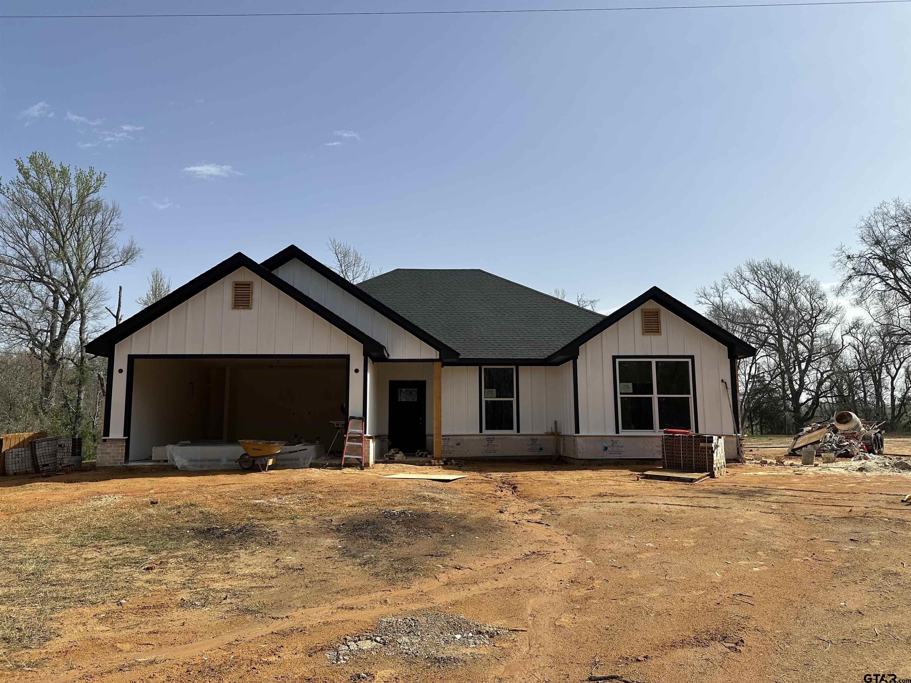 15807 County Road 294