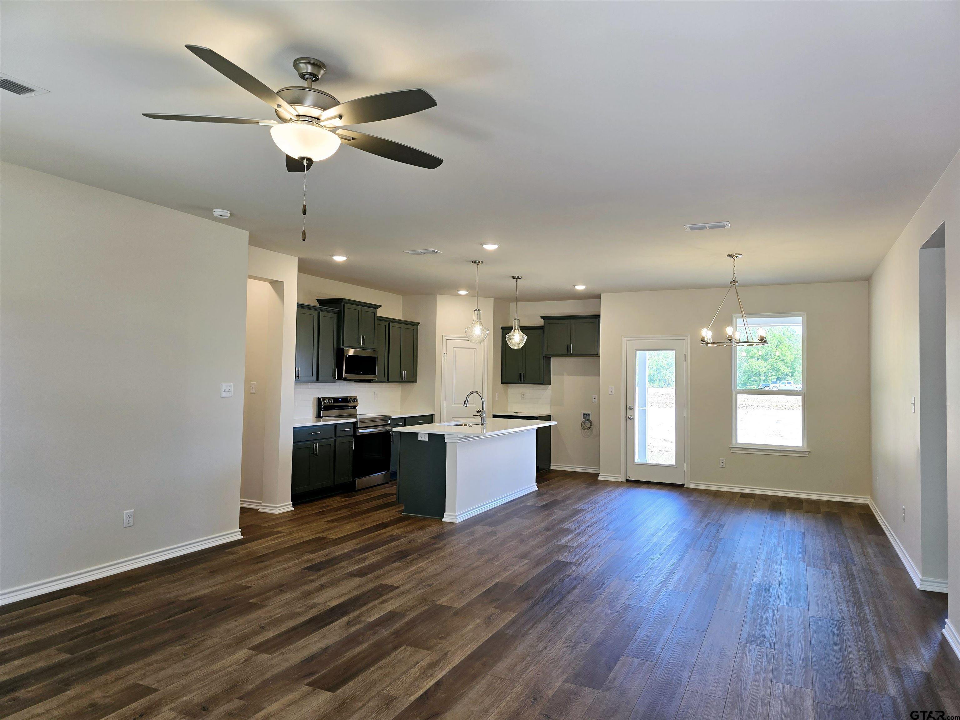 602 Kidd Dr.
