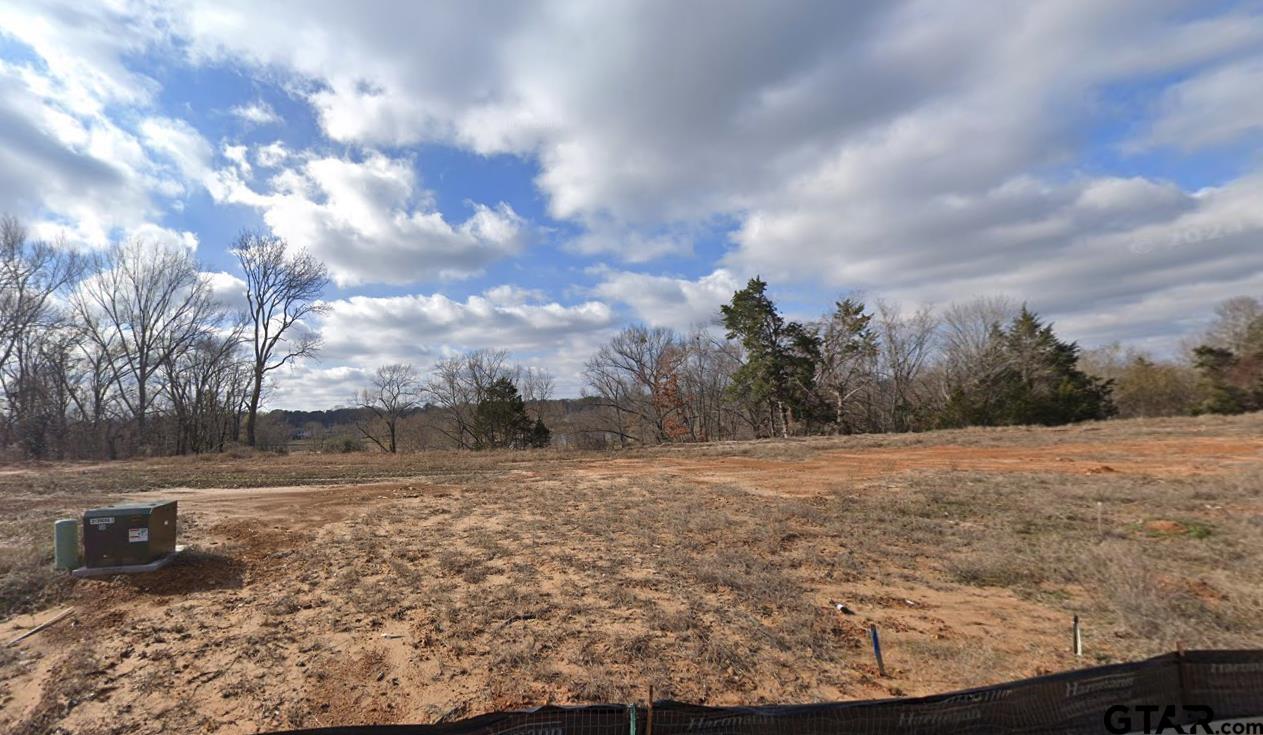 512 Preston Ridge Dr