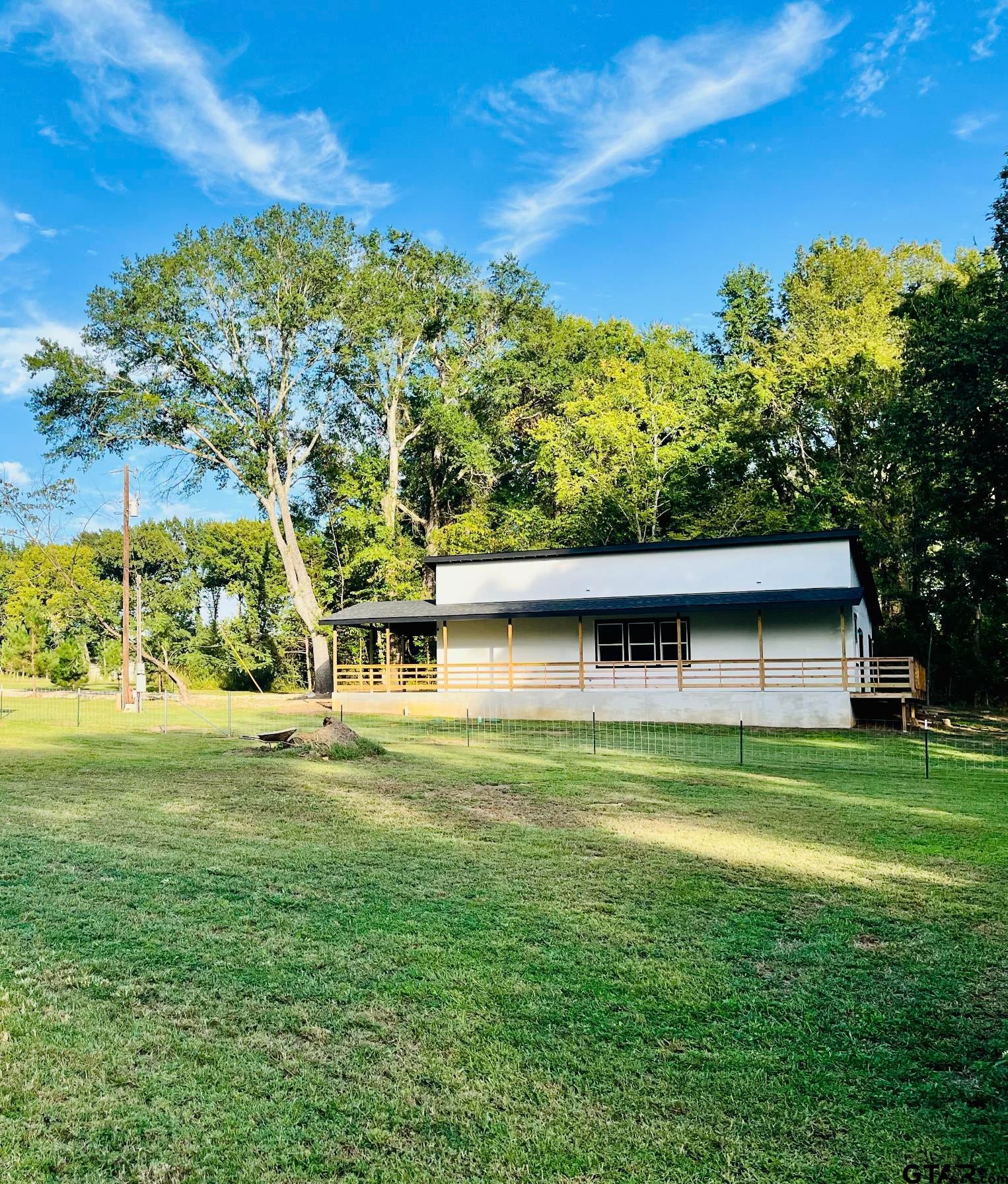 837 Red Bud Cir