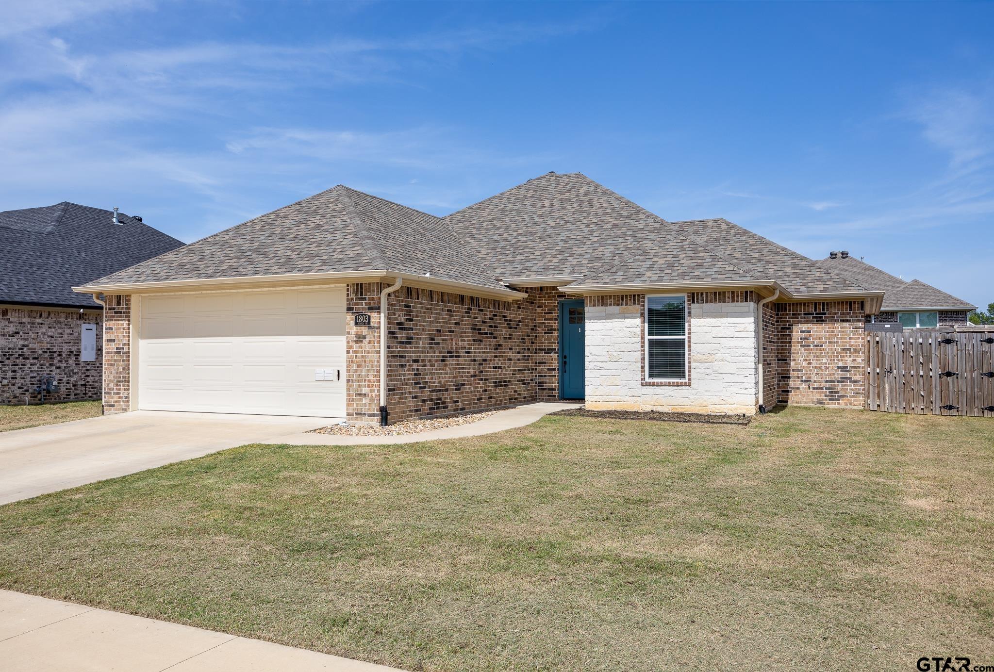 Whitehouse, Texas 75791, United States, 3 Bedrooms Bedrooms, ,2 BathroomsBathrooms,Residential,Pending,60962