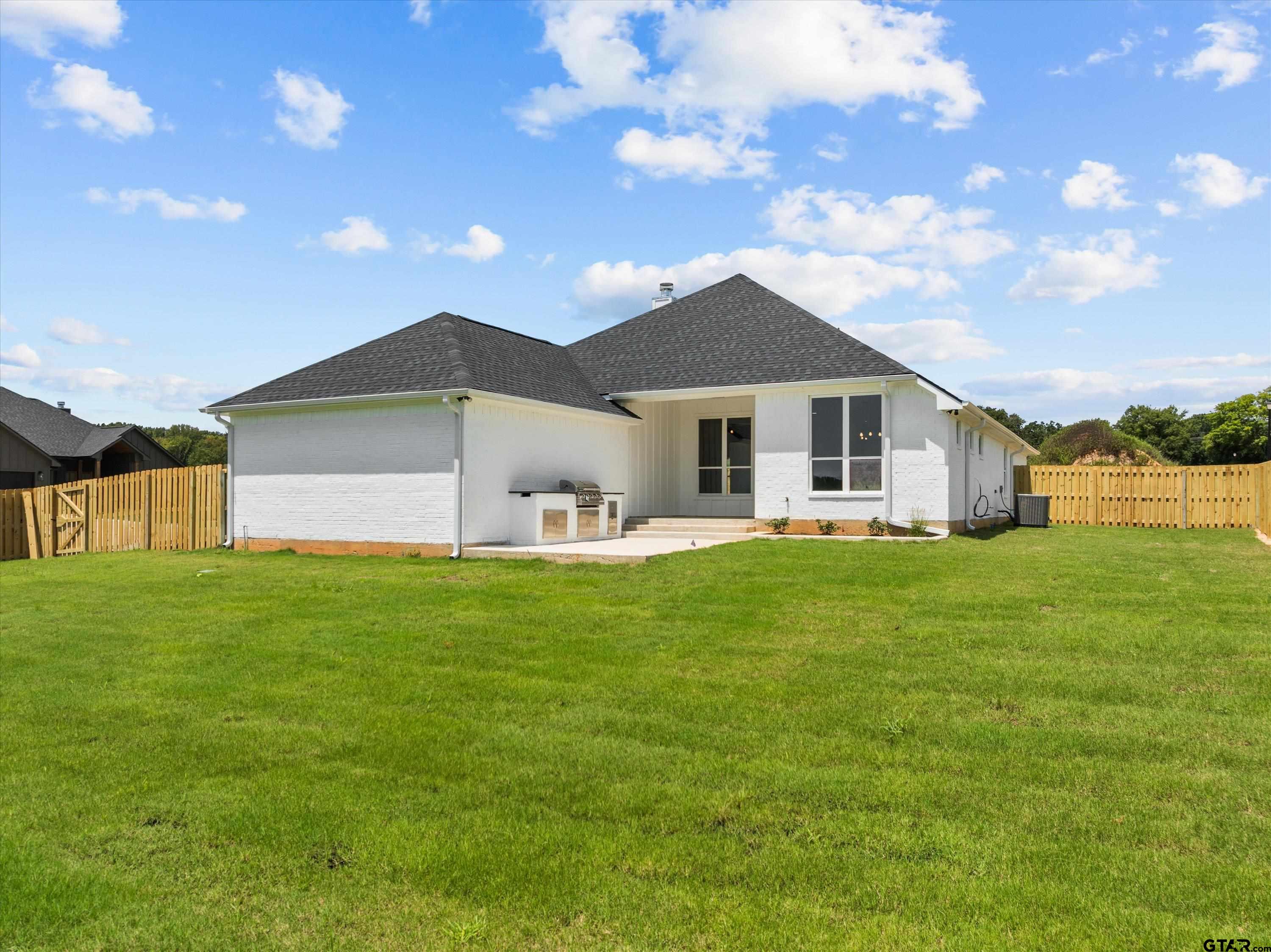 16413 Clearview Drive