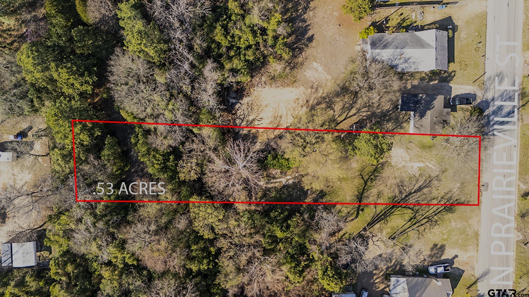 825 N. PRAIRIEVILLE ST