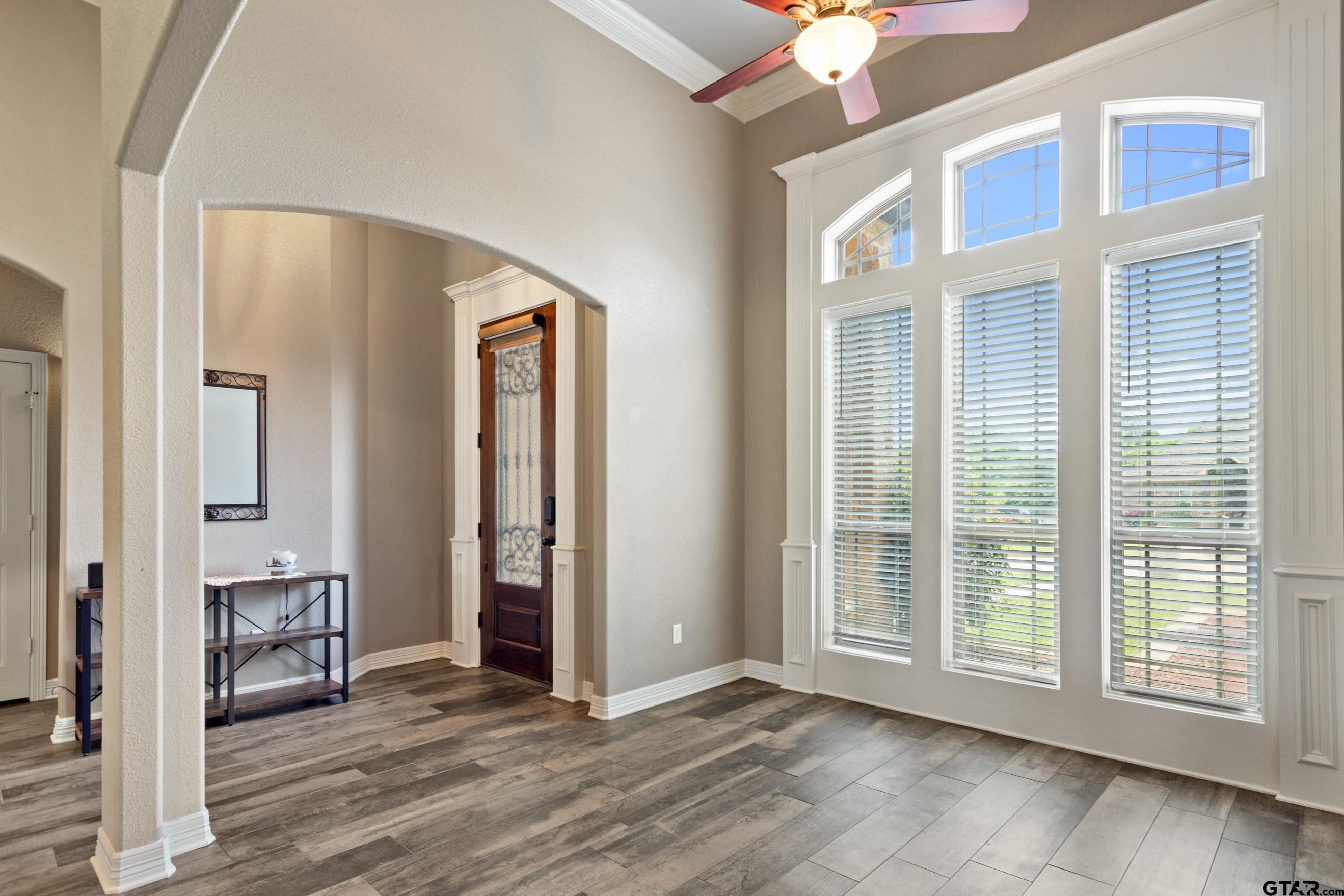 21311 Boone Dr