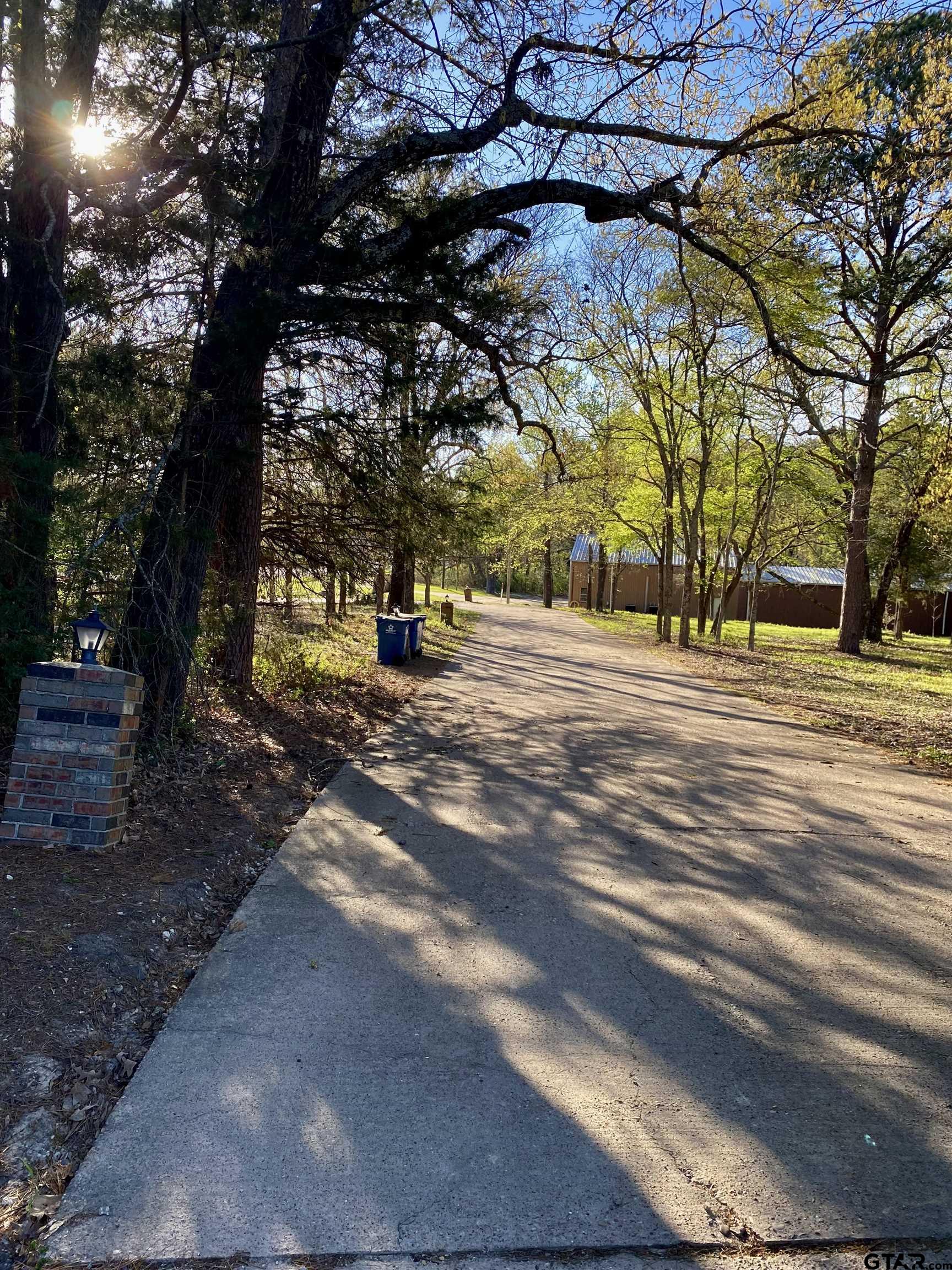 1015 E Broad St. #14