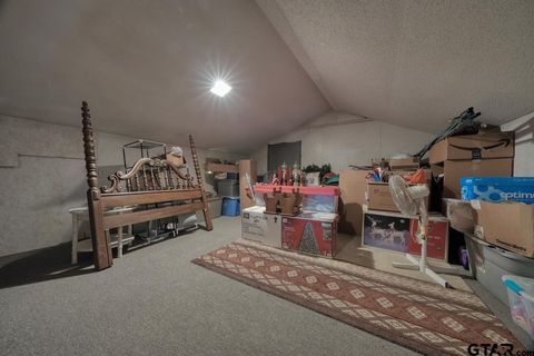 listing image 42