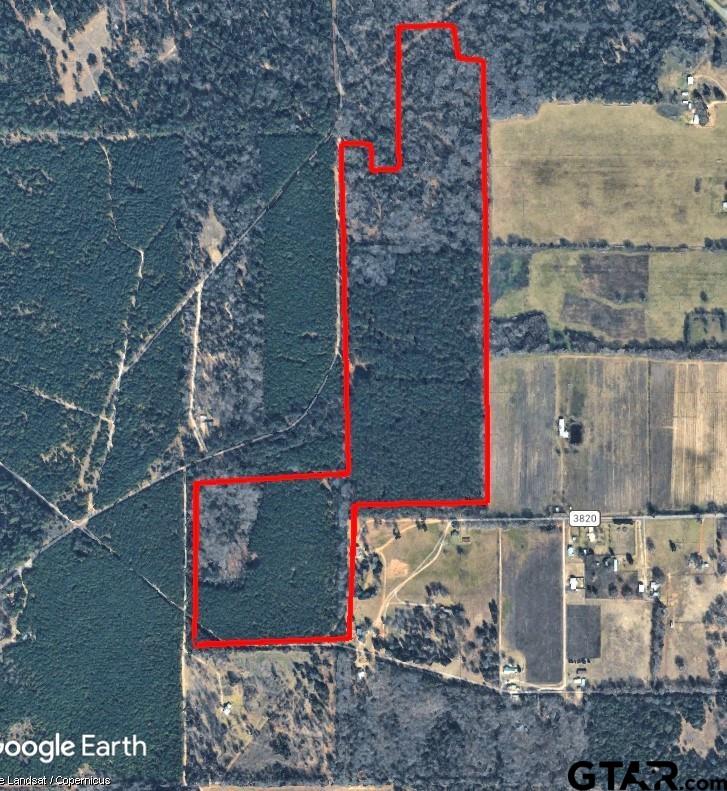 000 Private road 7832