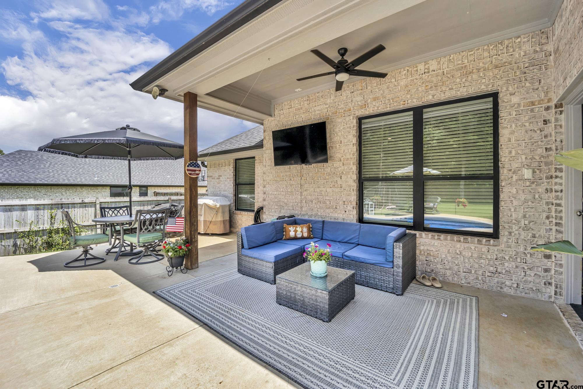 17182 Ironwood Dr