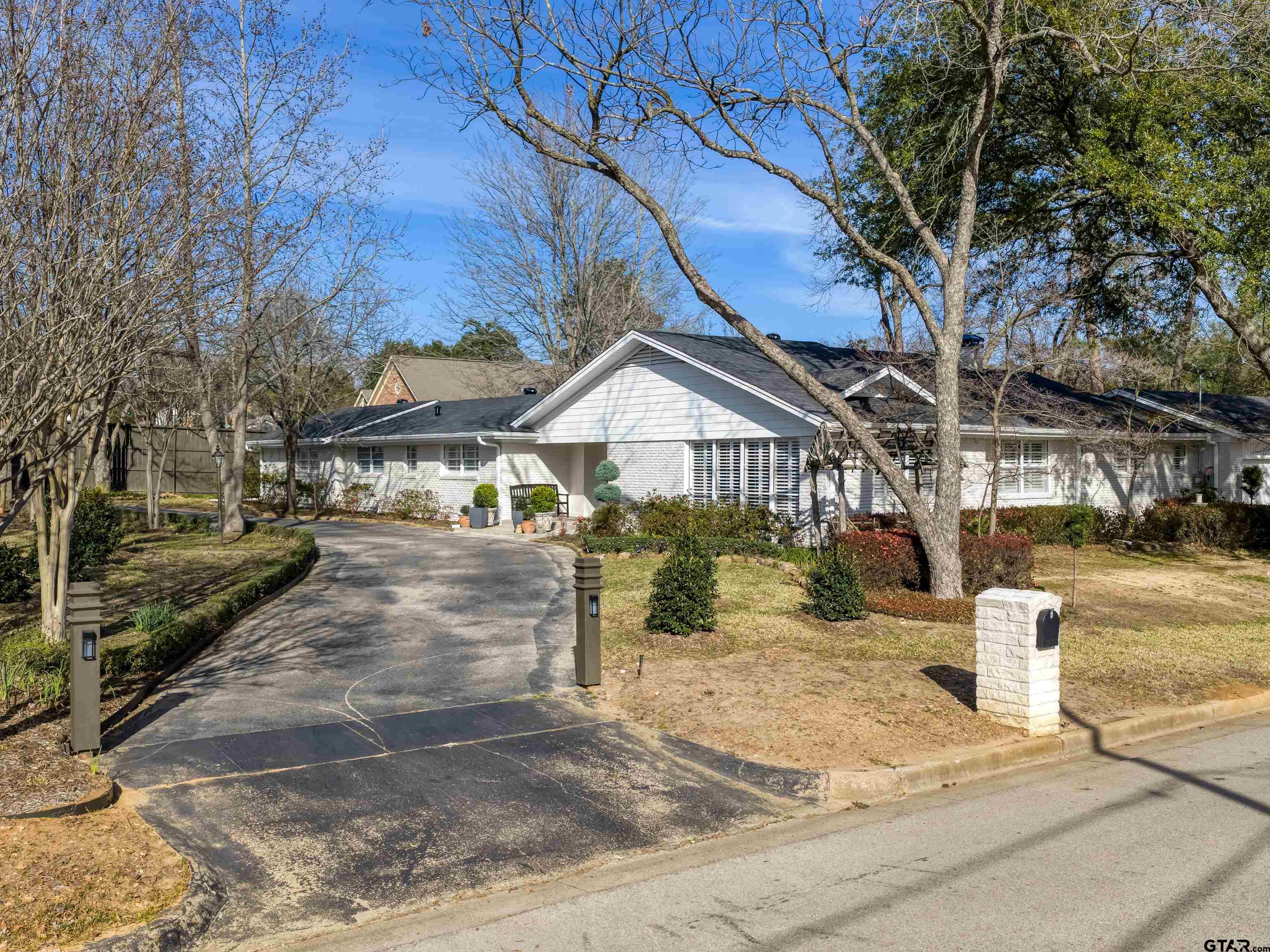 2424 Old Jacksonville Highway