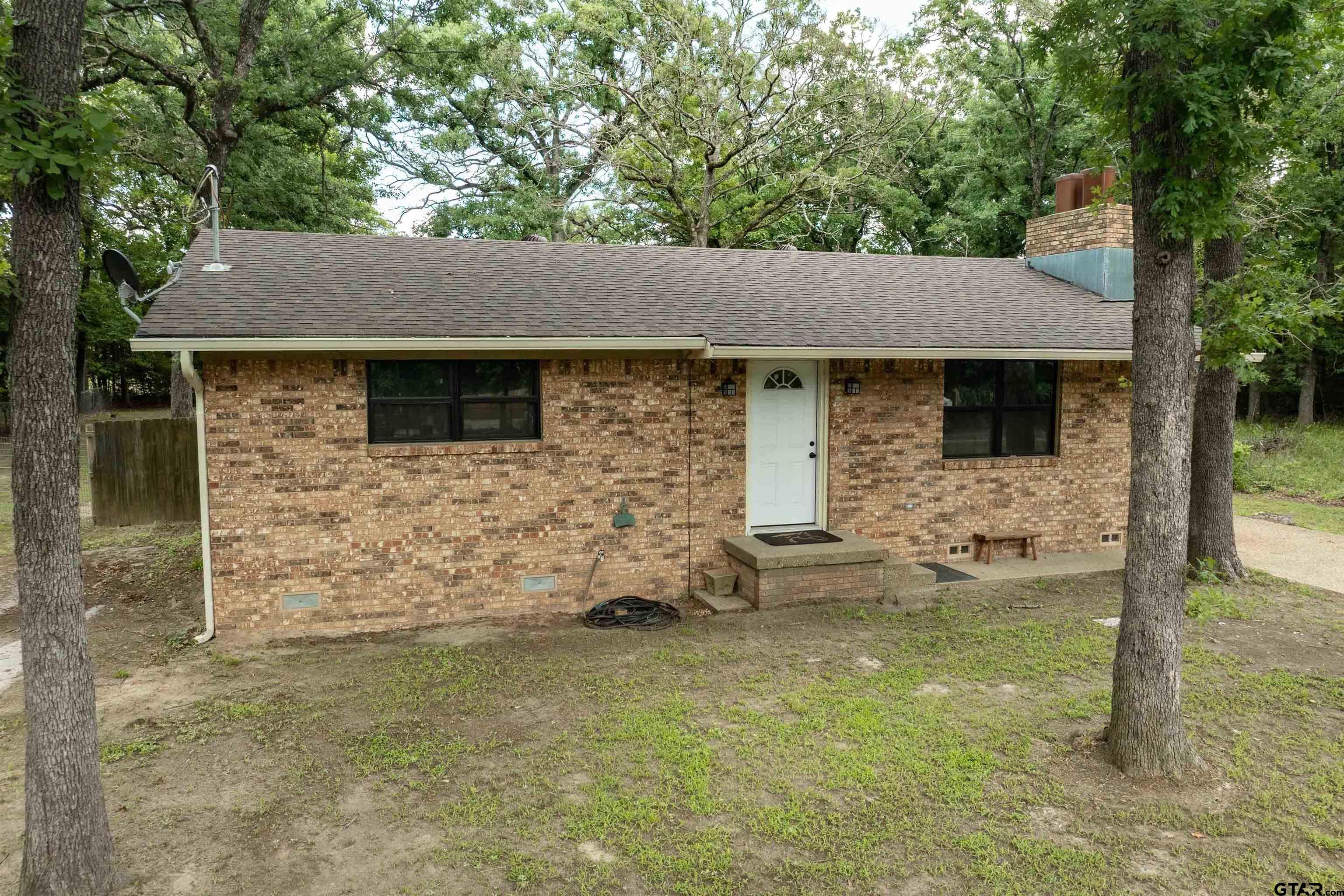 530 Holly Glen