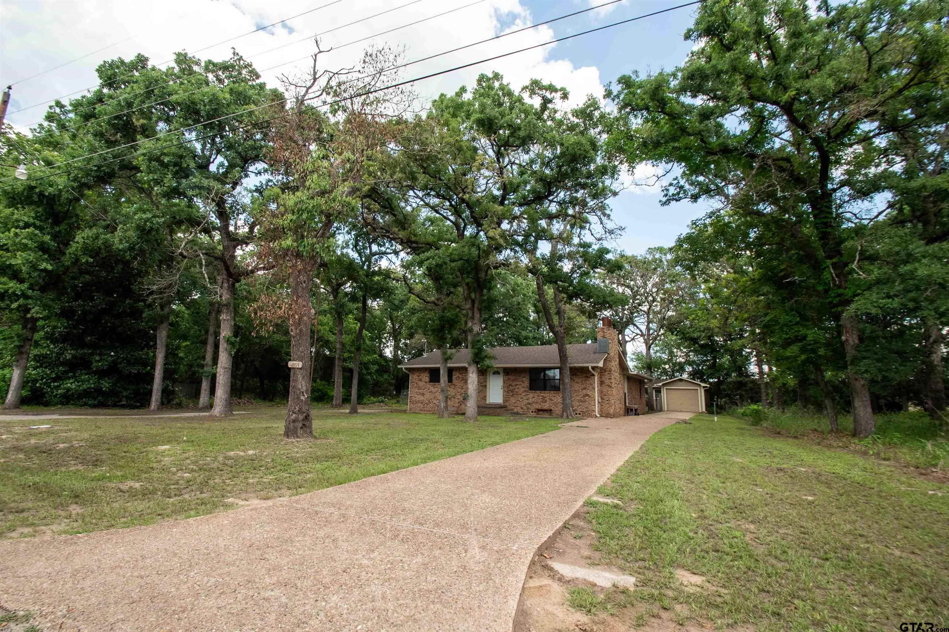 530 Holly Glen