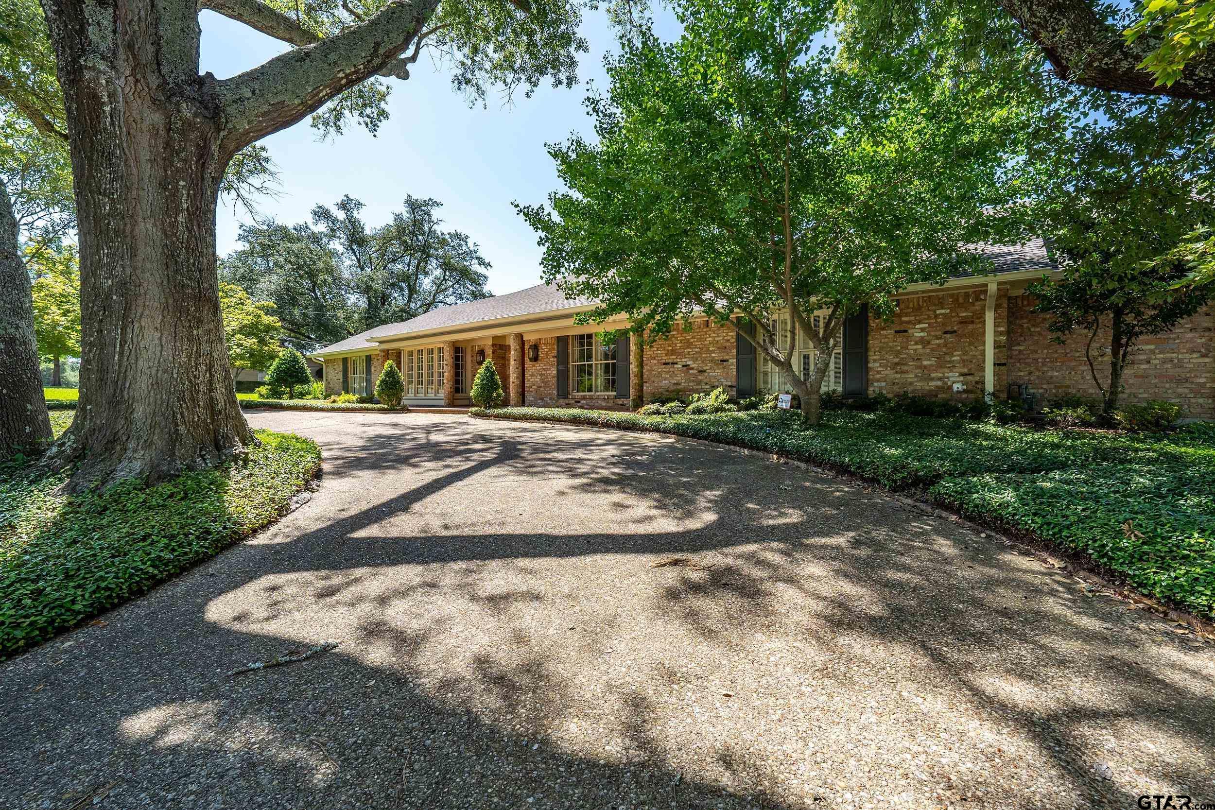1929 McDonald Road