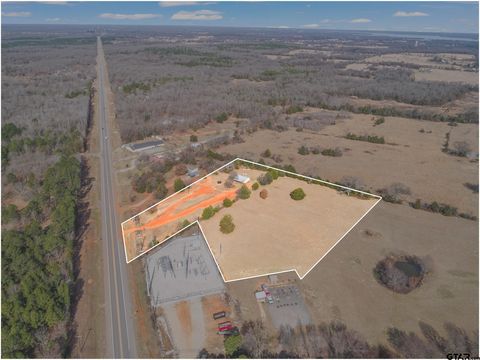 7484 N US HWY 69 Alba TX 75410