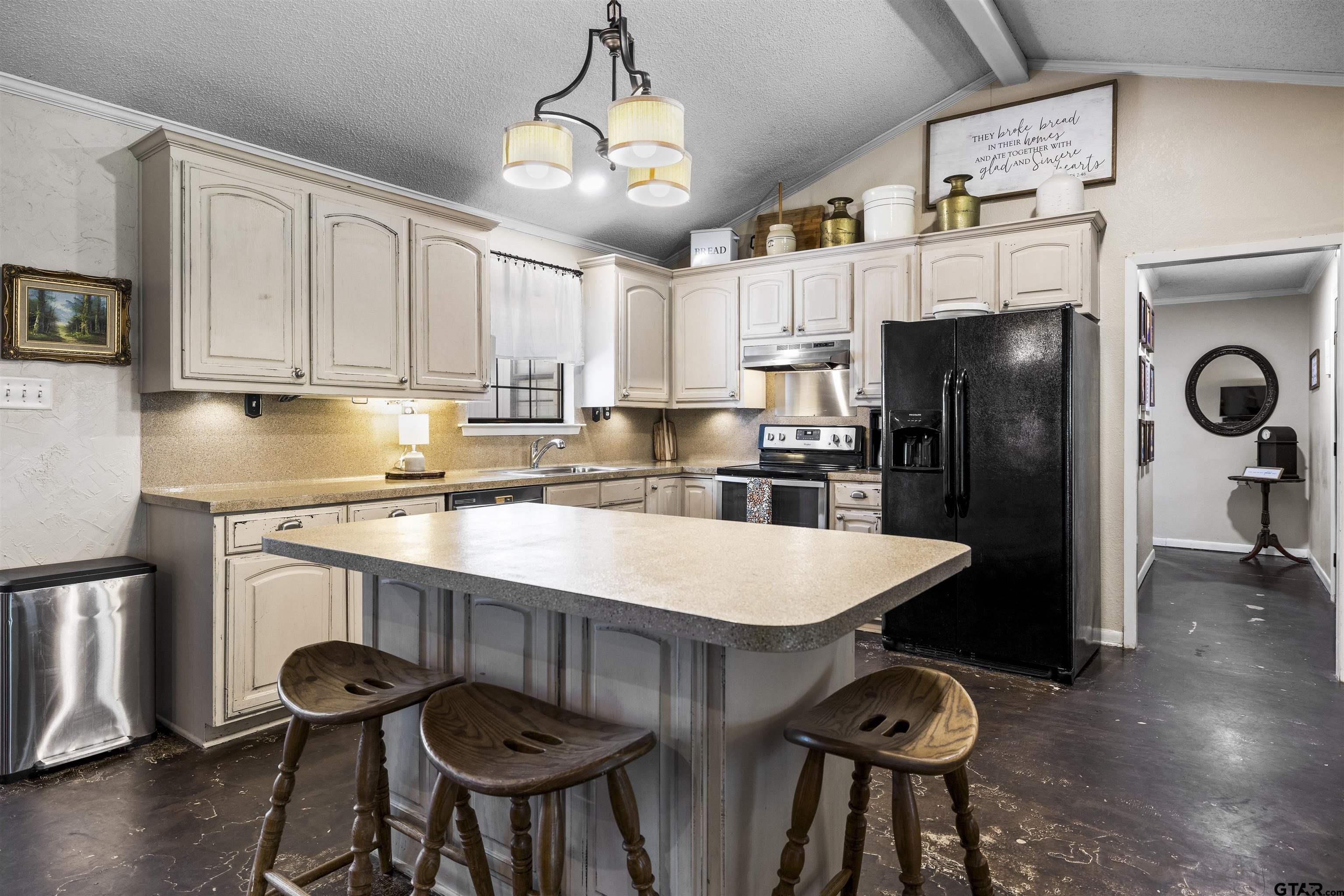 12364 S Hill Creek Rd