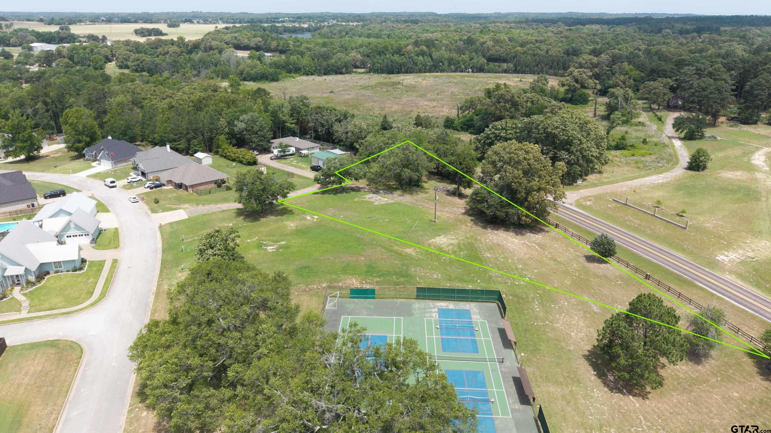 24032 Sun Ridge