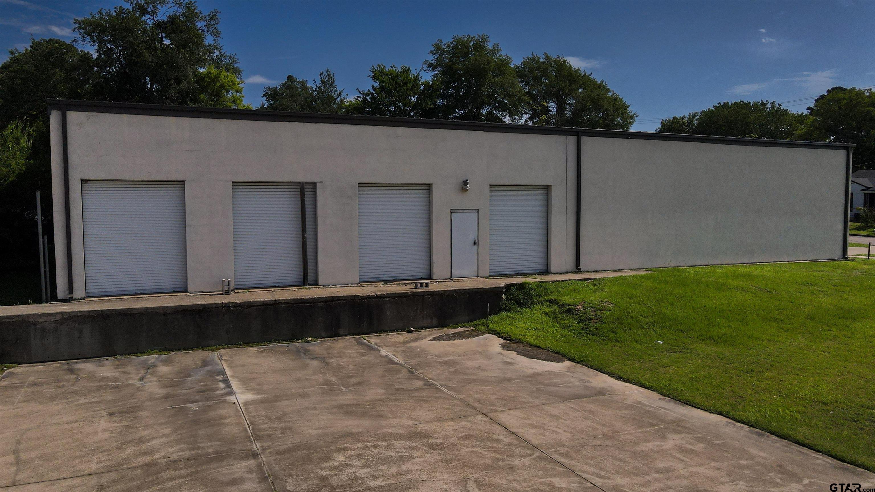 Photo 1 of 13 — 1202 W 1st Street, Mt Pleasant, TX 75455