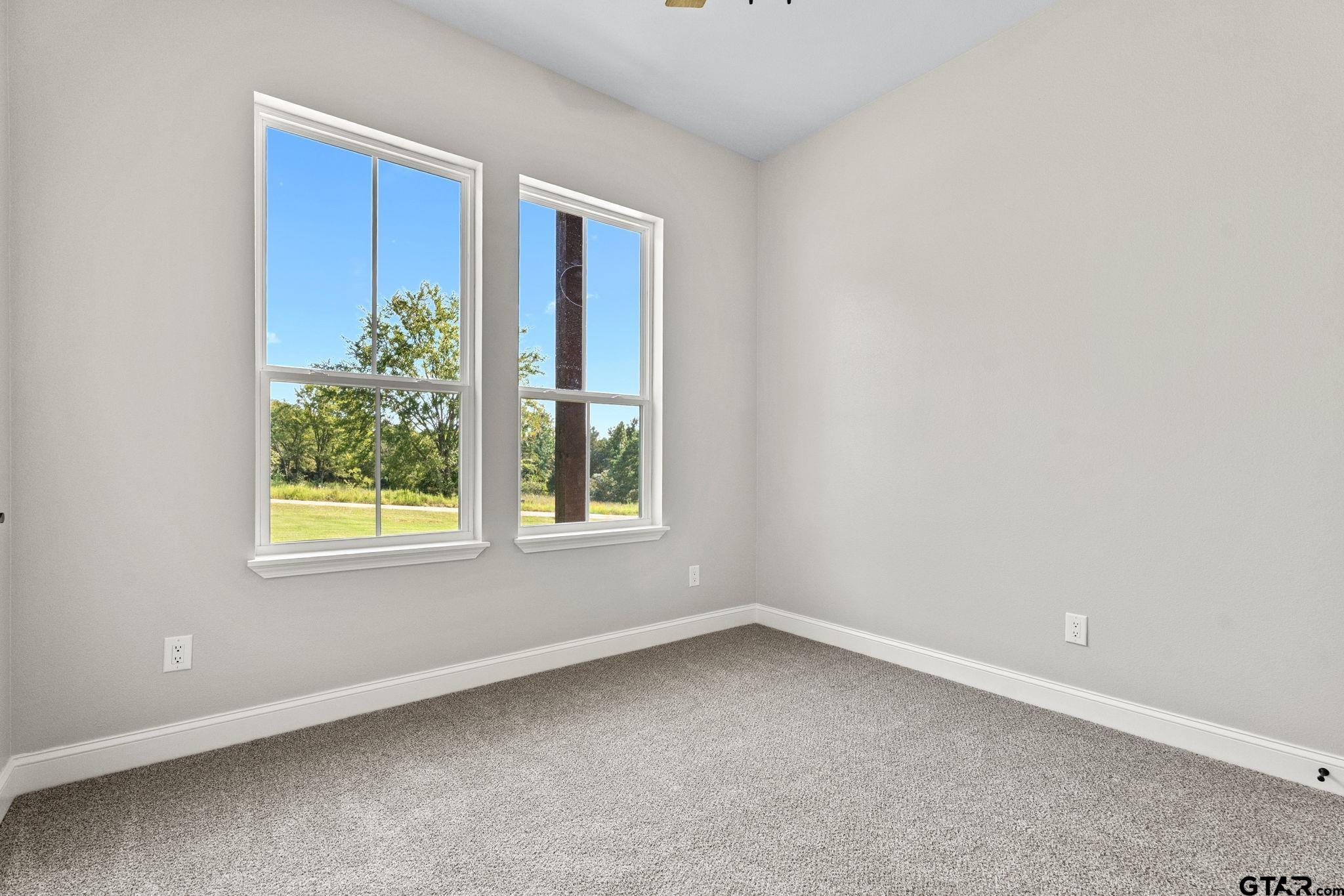 Lindale, Texas 75771, United States, 4 Bedrooms Bedrooms, ,2 BathroomsBathrooms,Residential,Active,191205