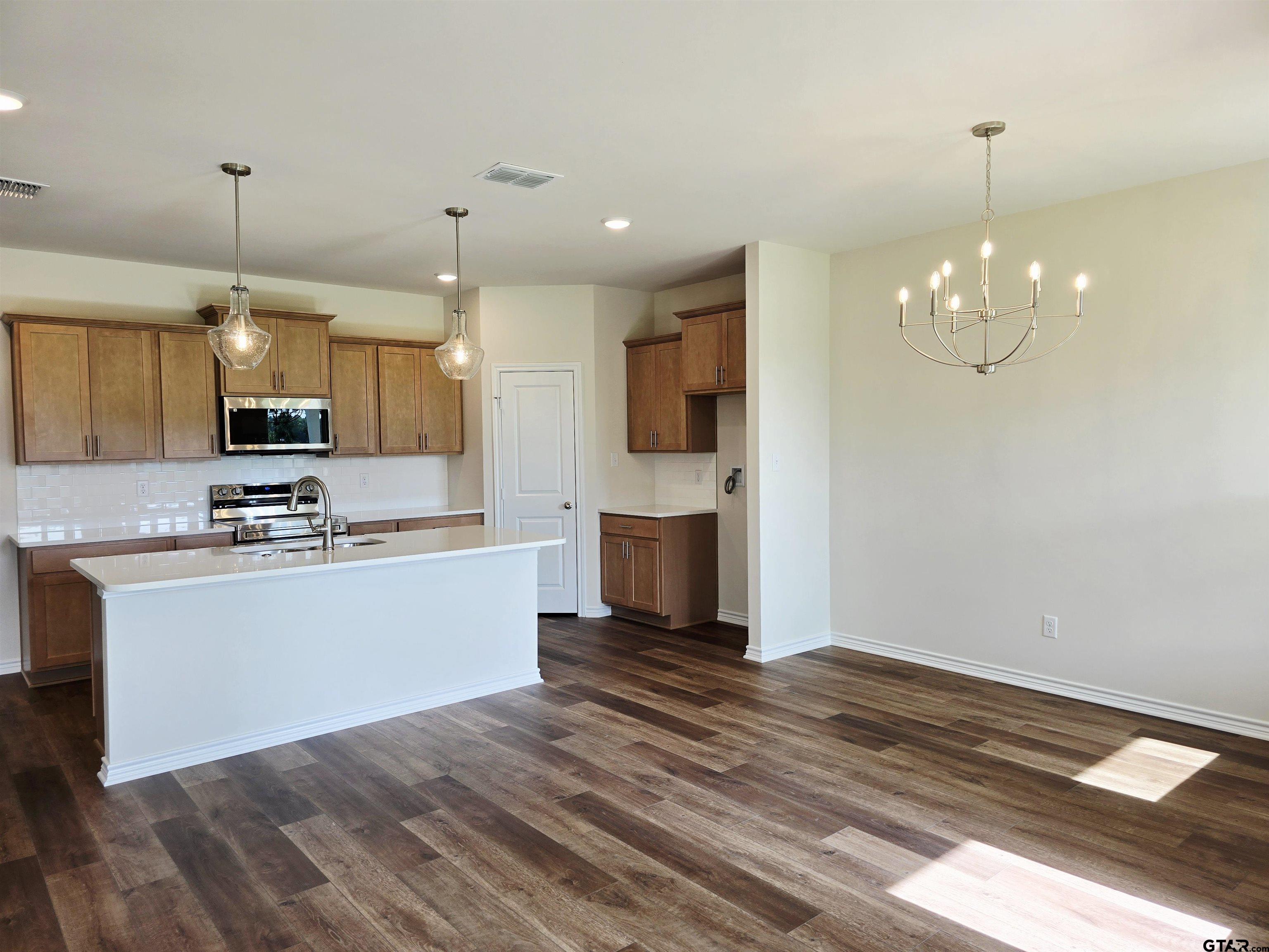 1432 Allison Lane