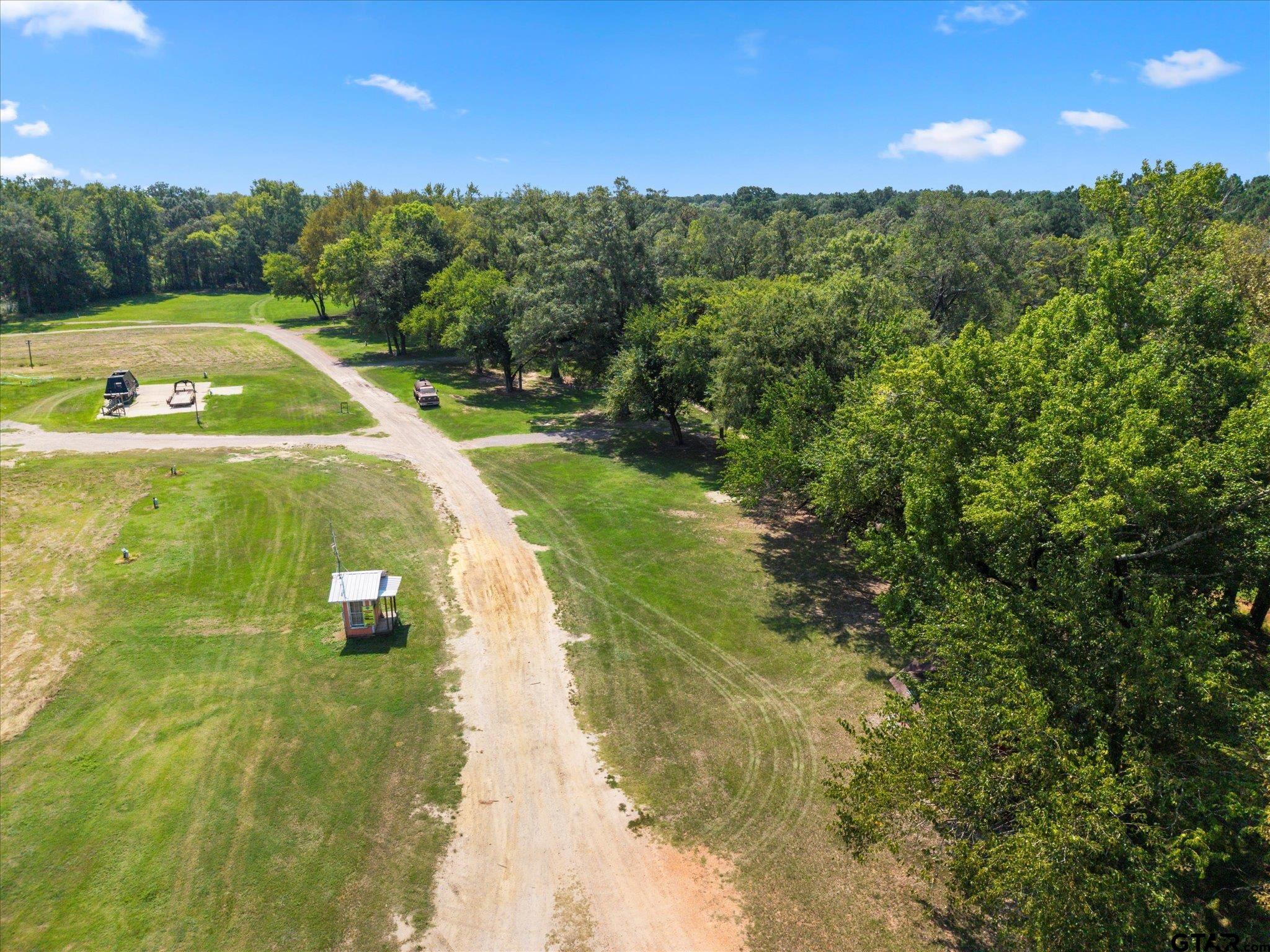 1602 E Hwy 49