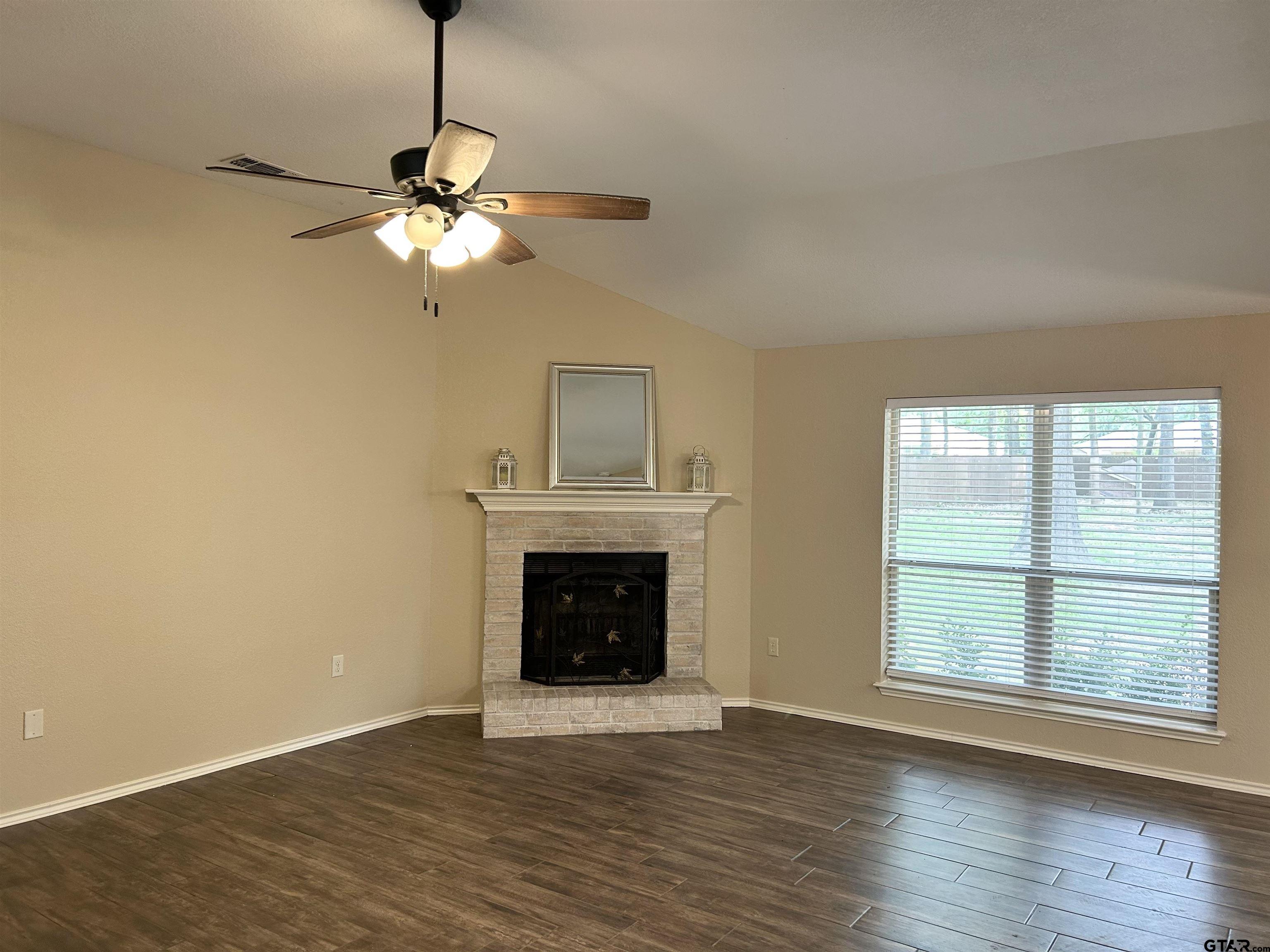 15580 BRITTAIN COURT