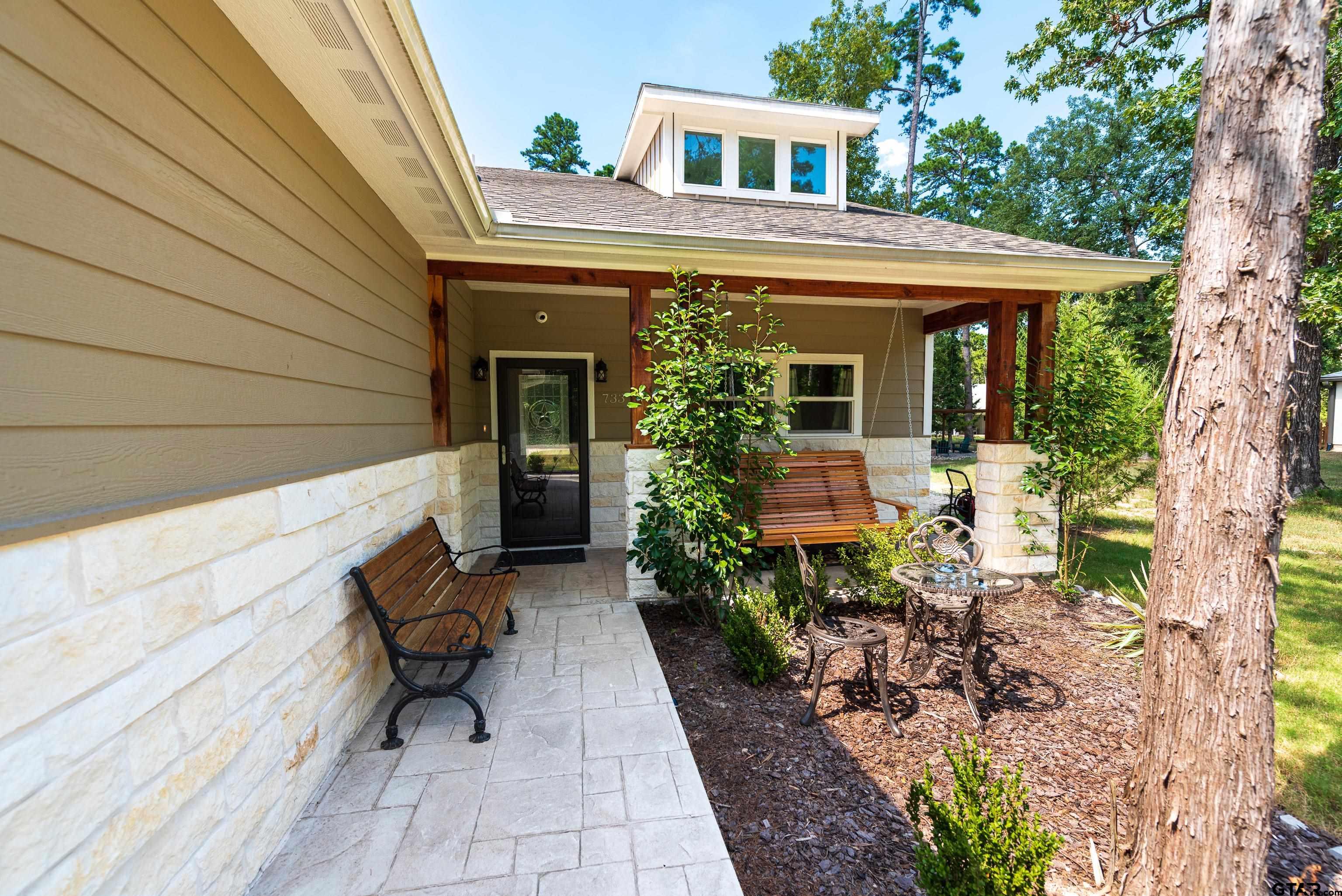 733 King Arthur Court