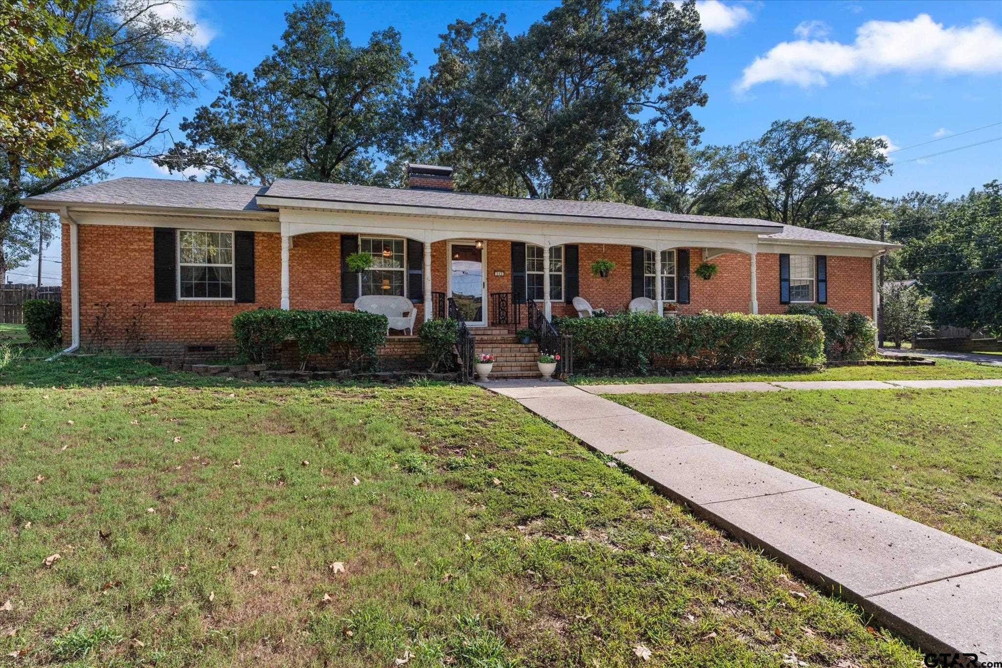 113 Mockingbird Street