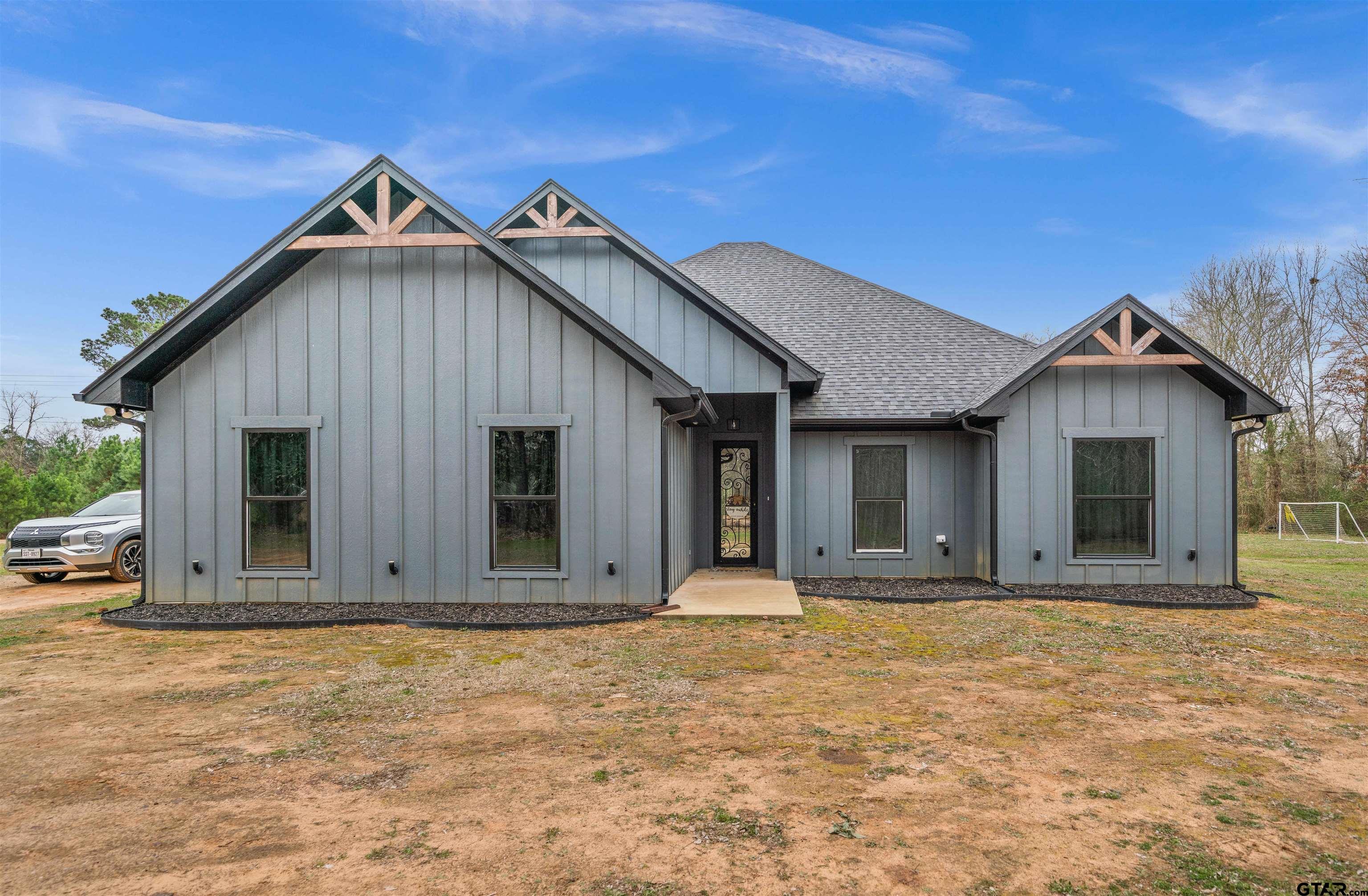 2434 County Road 3114