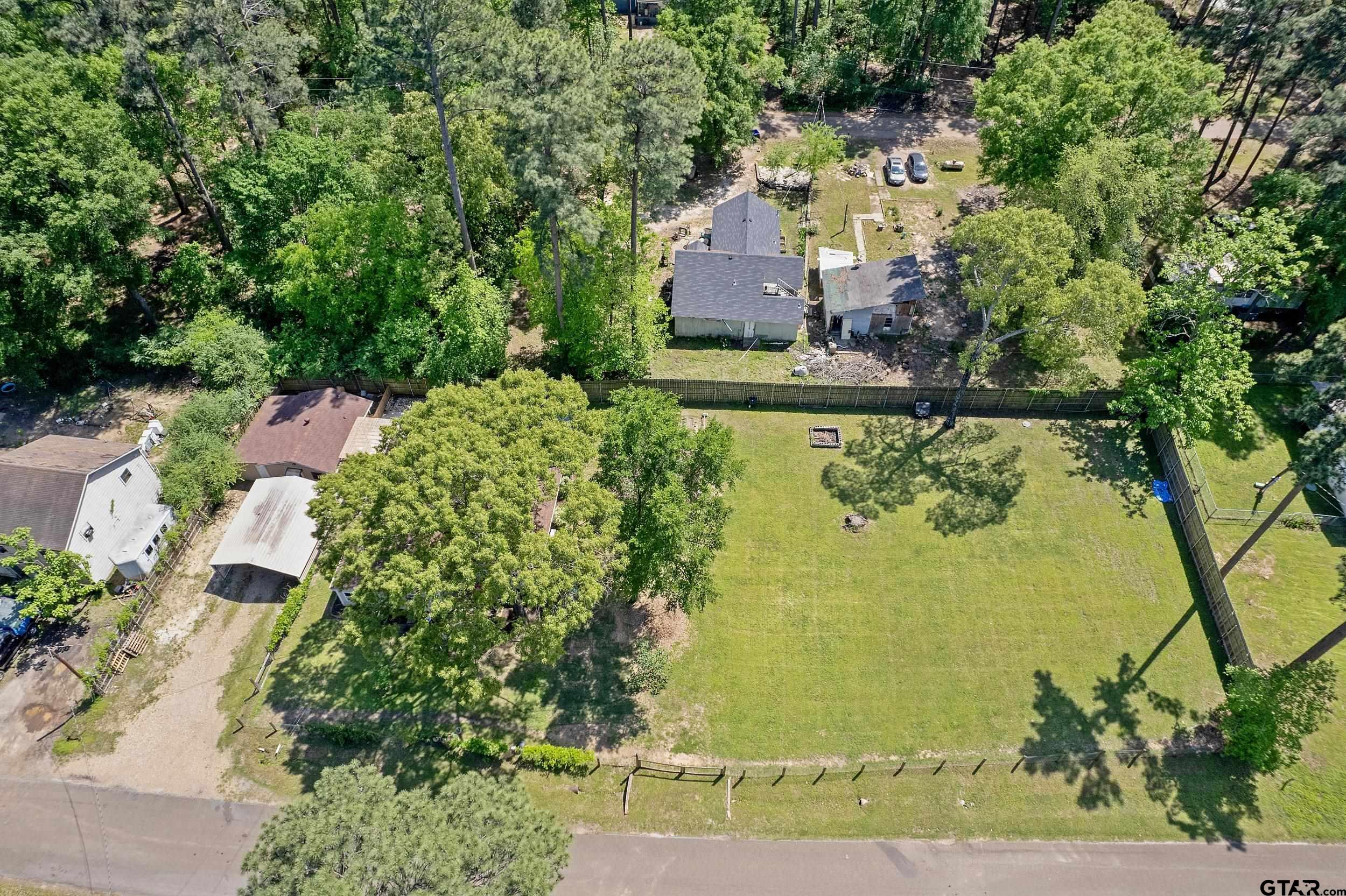 215 Wildewood
