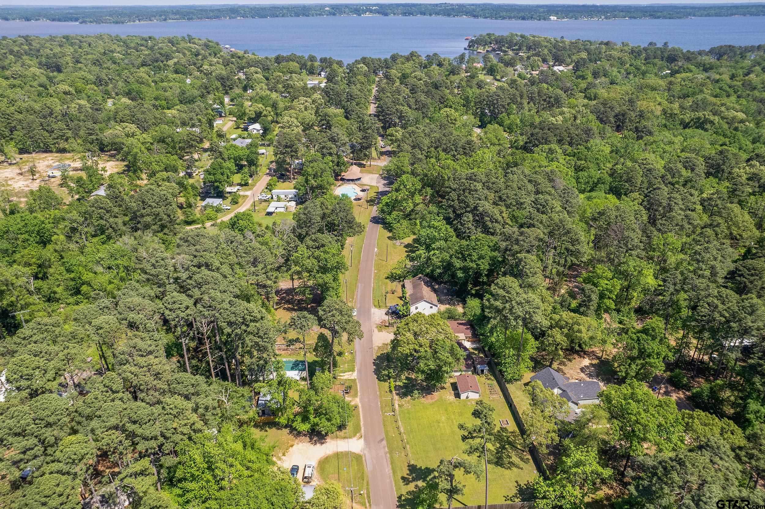 215 Wildewood