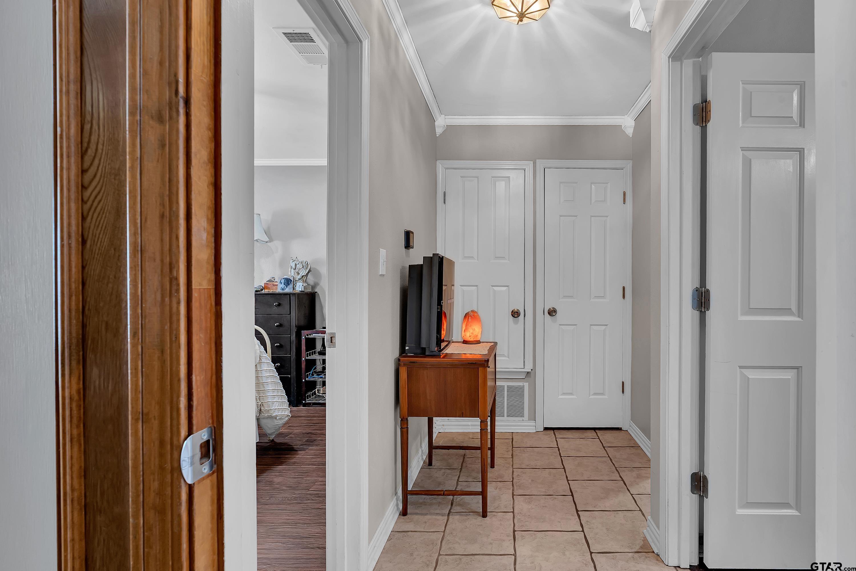 1814 Northpark Circle