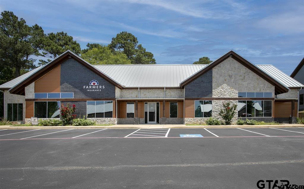 7925 S. Broadway Building 4