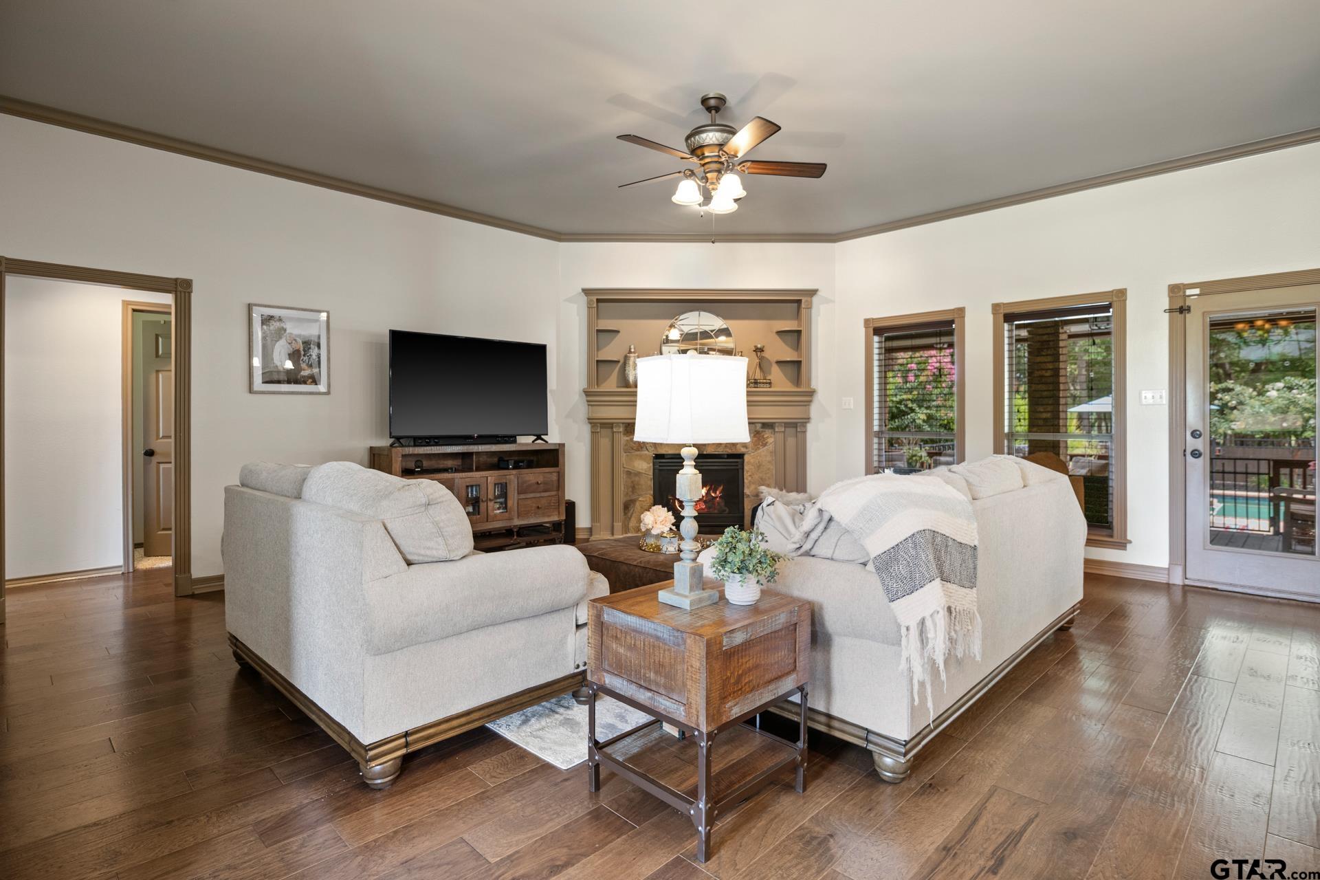 101 Turnberry Circle