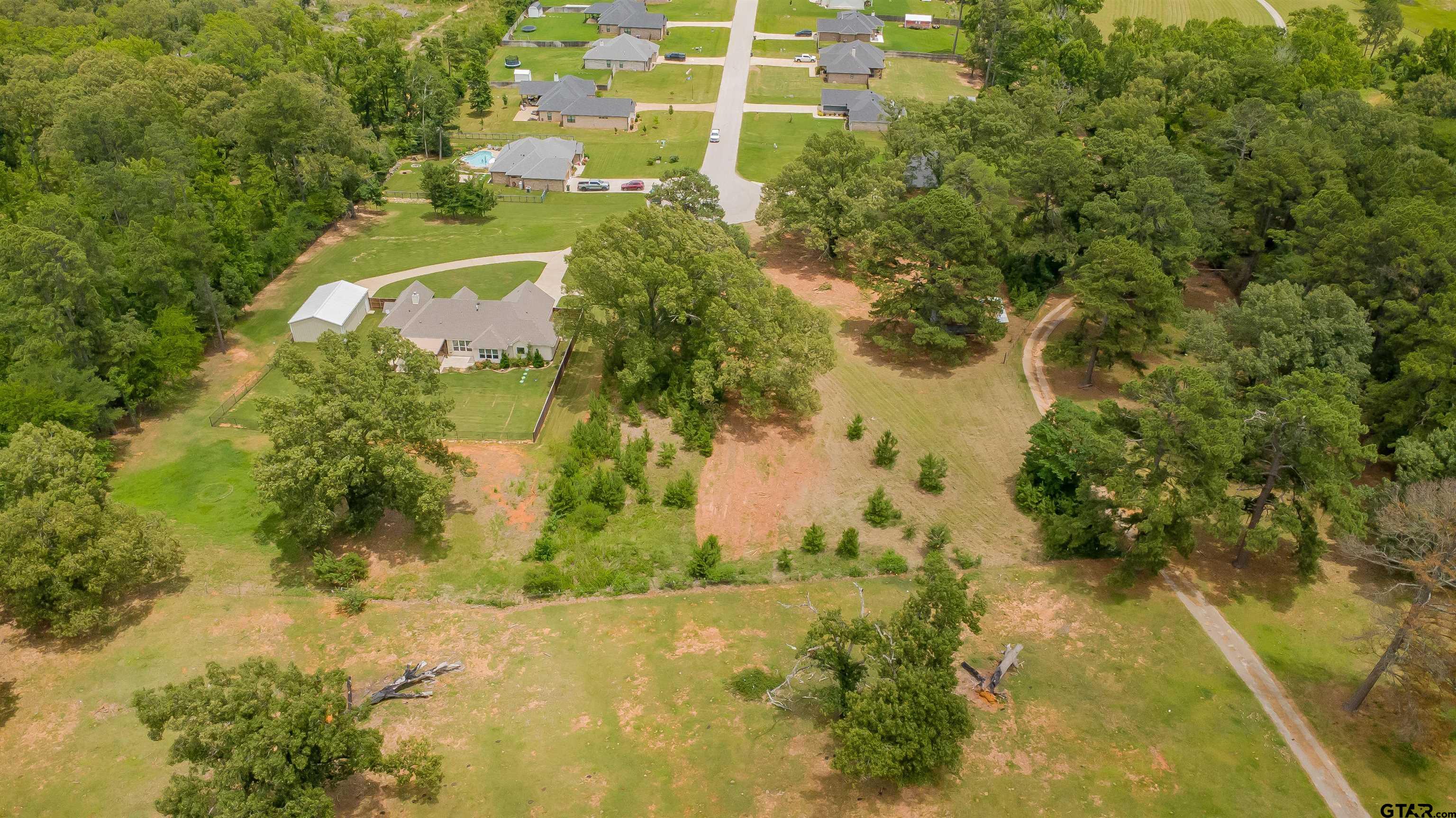 18304 Timber Oaks