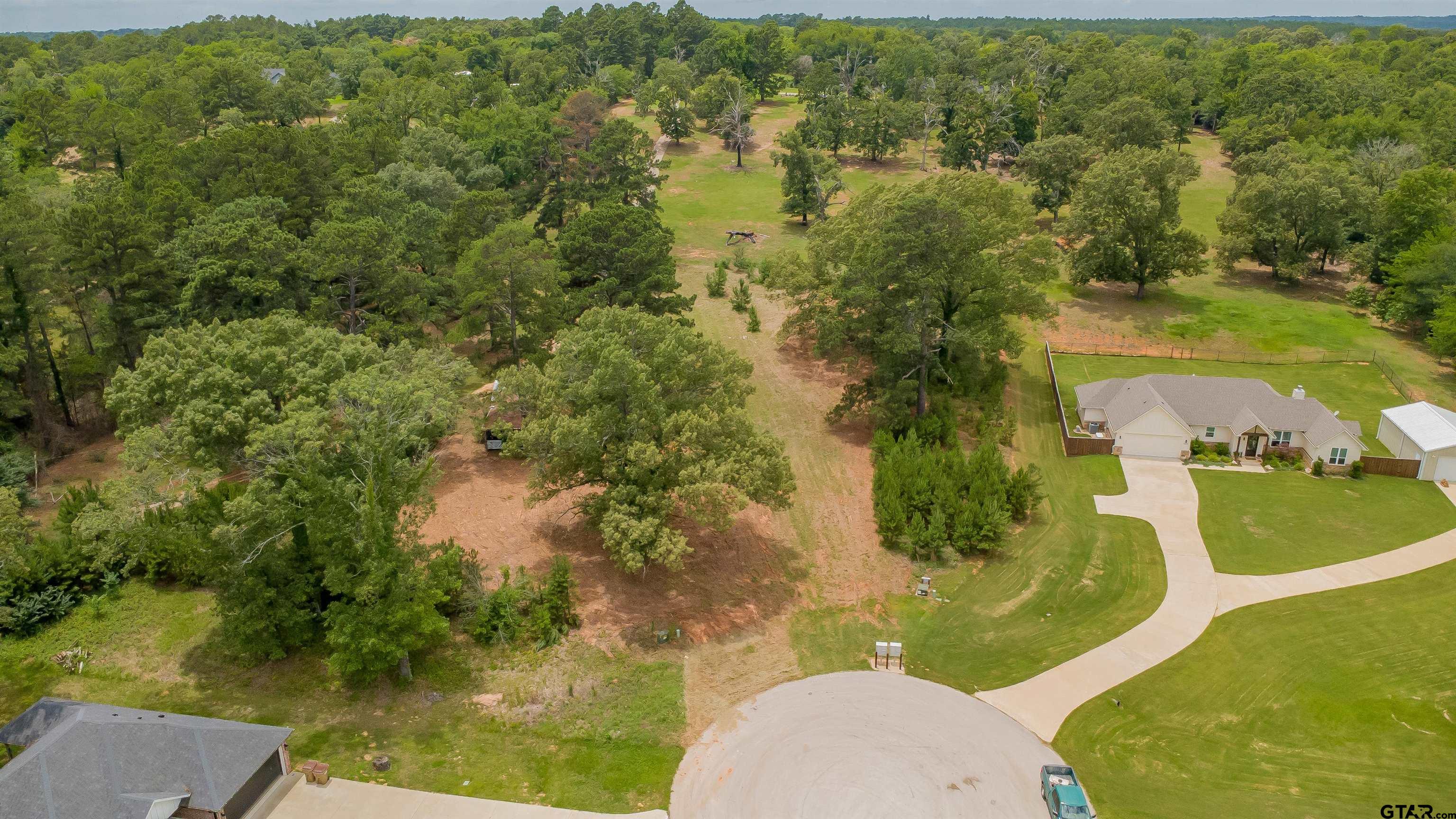 18304 Timber Oaks