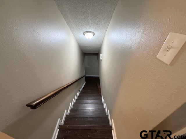 2523 Westminster