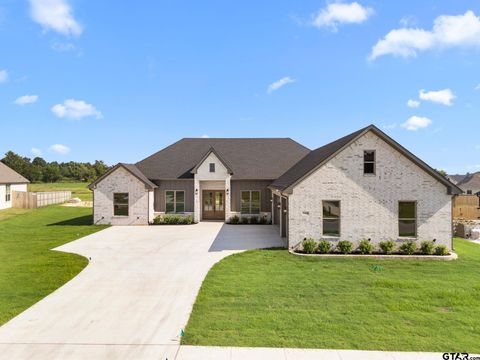 11429 Zoe Cir. Flint TX 75762