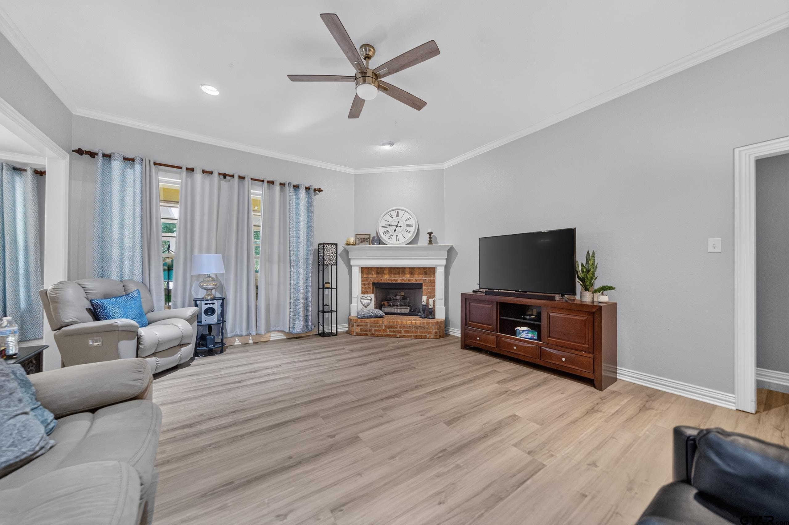 14317 Cedarwood Circle