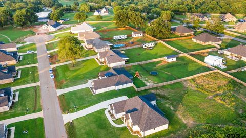 7947 Freestone Bullard TX 75757