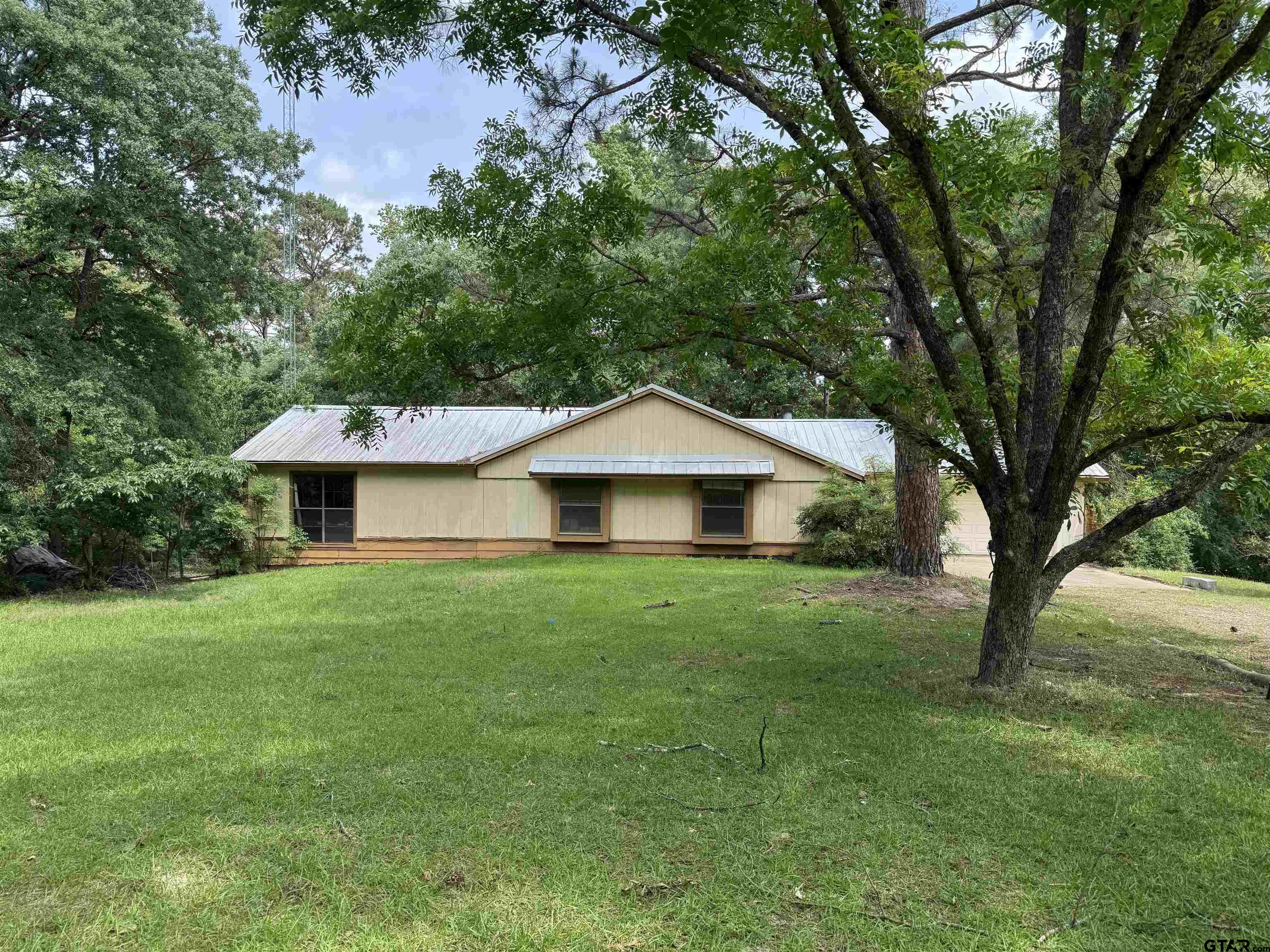 289 Llano Bend